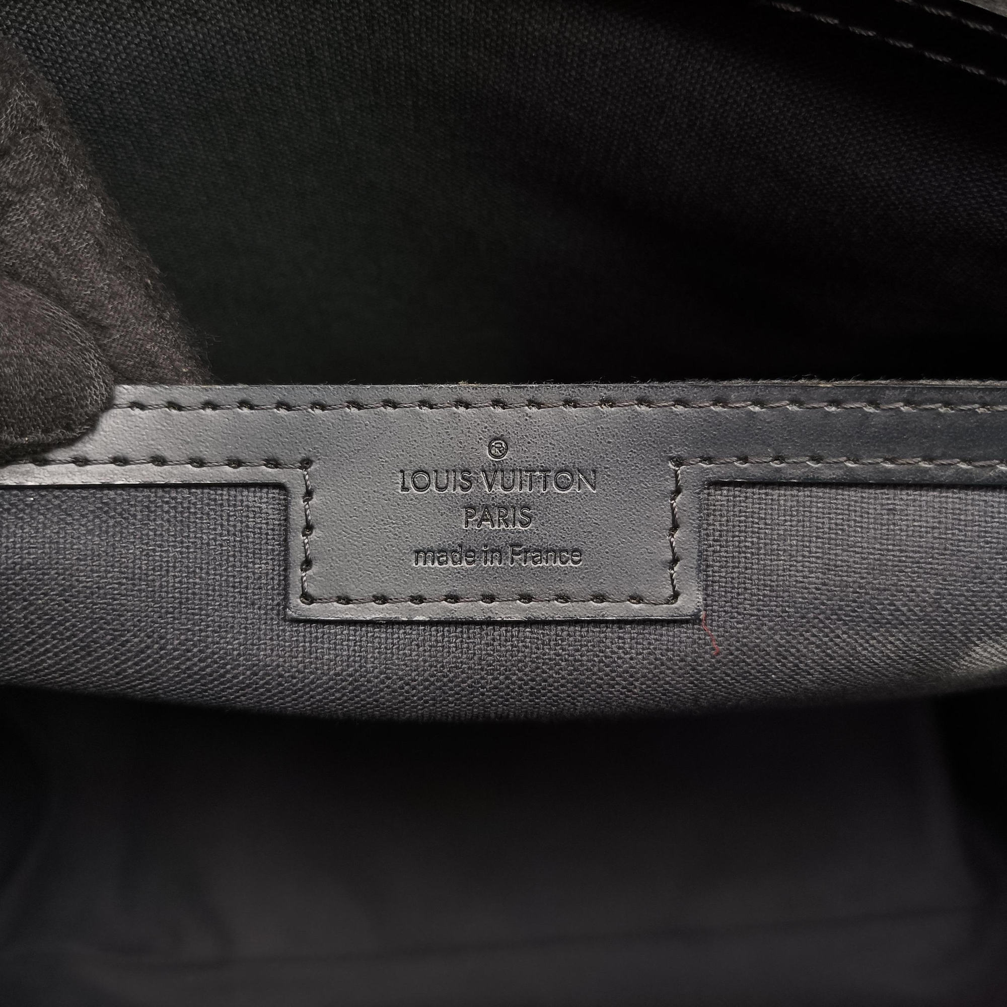 Secondhand Louis Vuitton Tadao Graphite Damier Graphite N41259 handbag | stylenewstar
