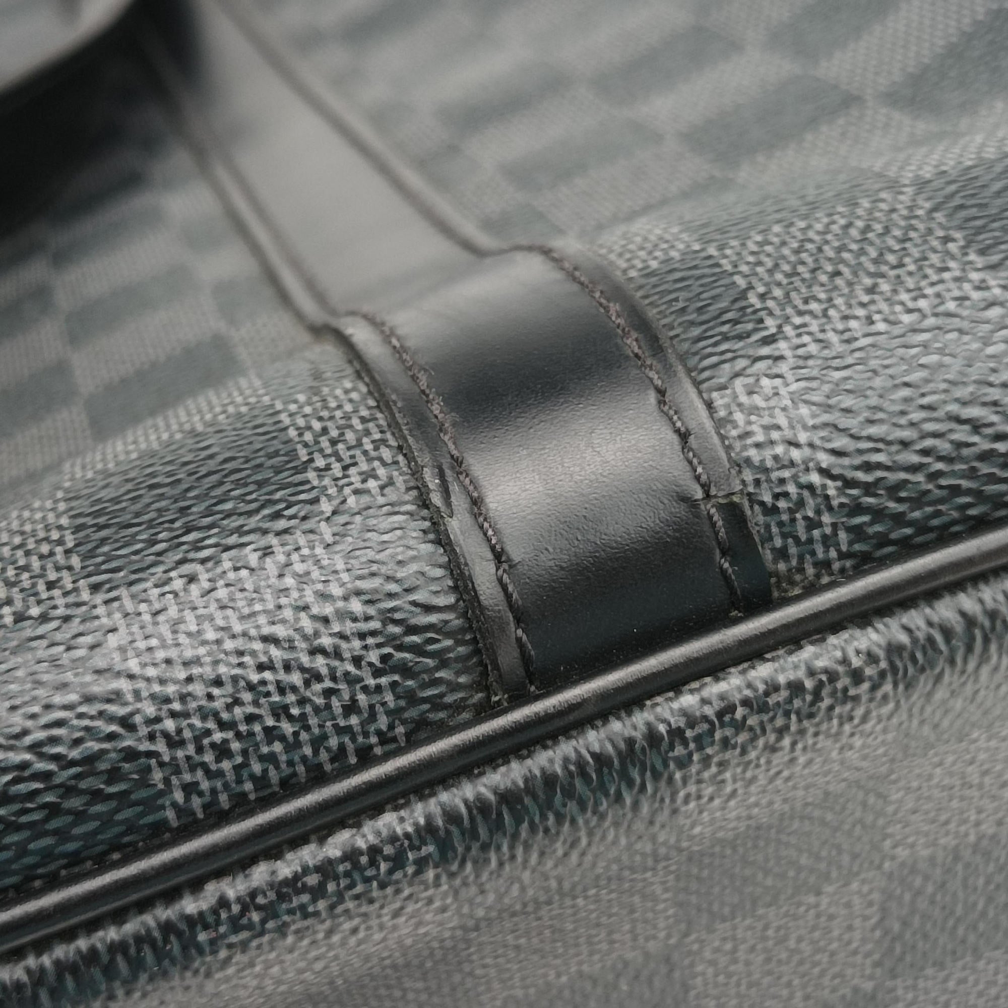 Secondhand Louis Vuitton Tadao Graphite Damier Graphite N41259 handbag | stylenewstar