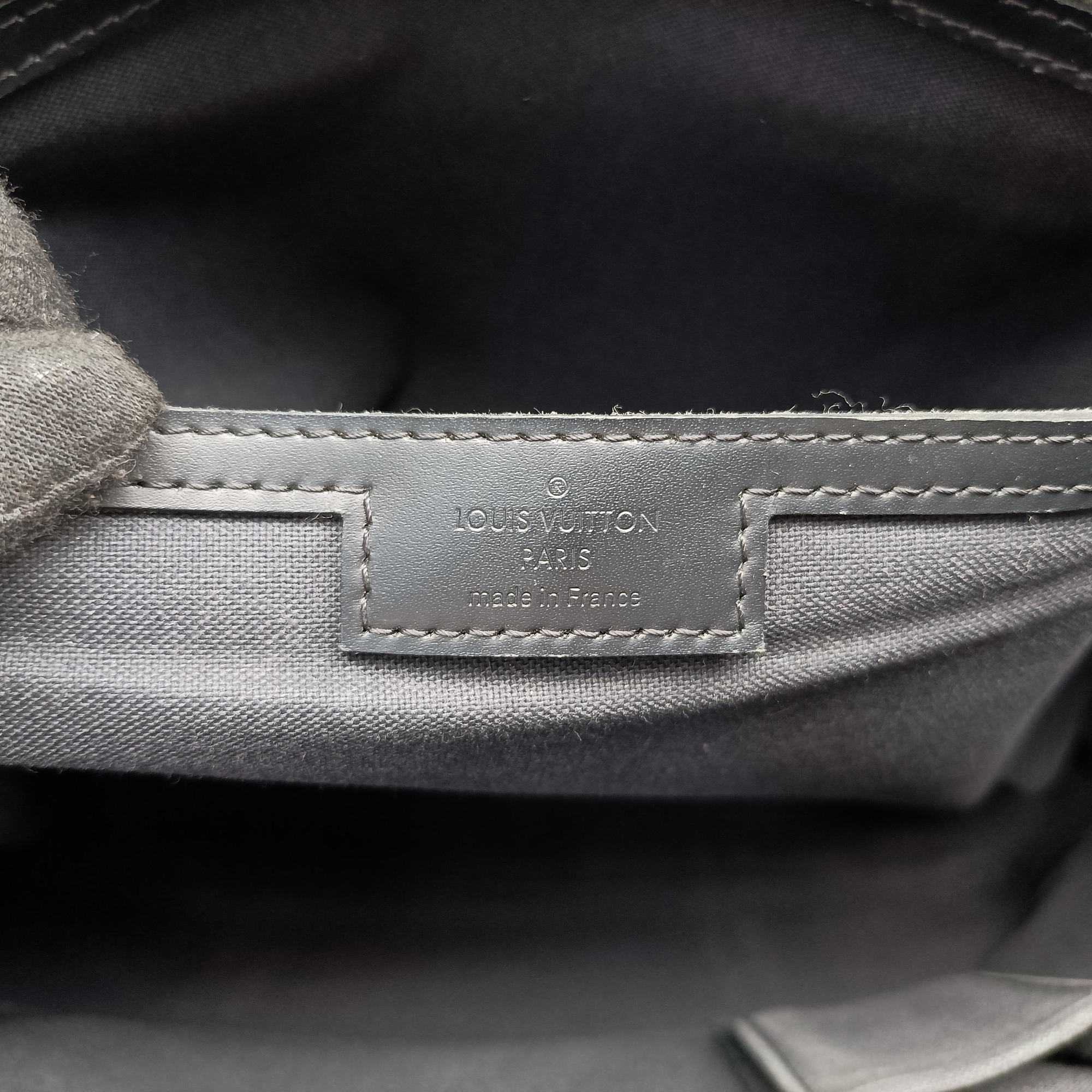Secondhand Louis Vuitton TADAO Noir Damier Graphite N51192 shoulderbag | stylenewstar