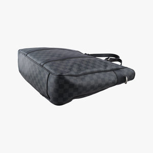 Secondhand Louis Vuitton TADAO Noir Damier Graphite N51192 shoulderbag | stylenewstar