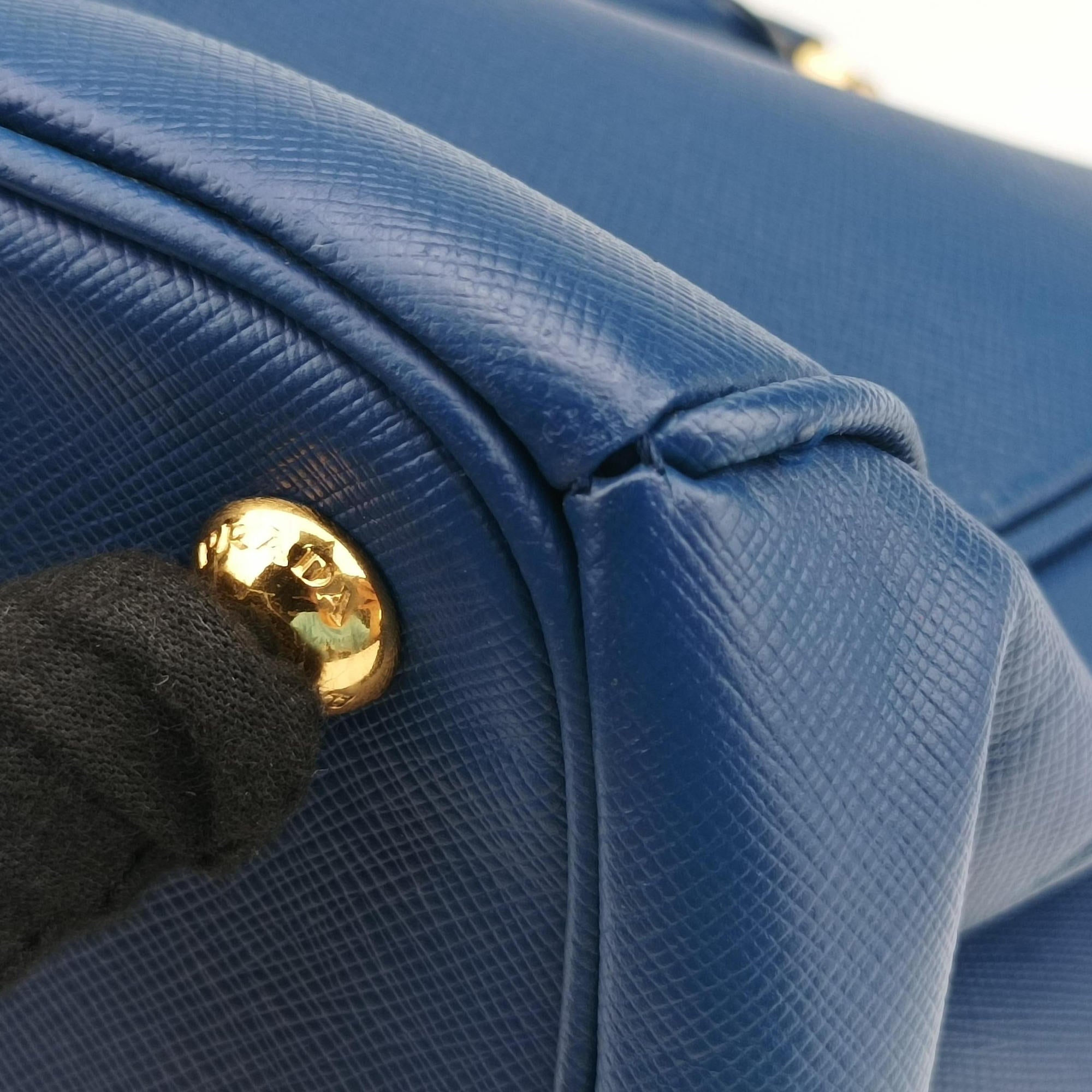 Secondhand Prada Galleria Blue SAFFIANO Leather BN2274 shoulderbag | stylenewstar