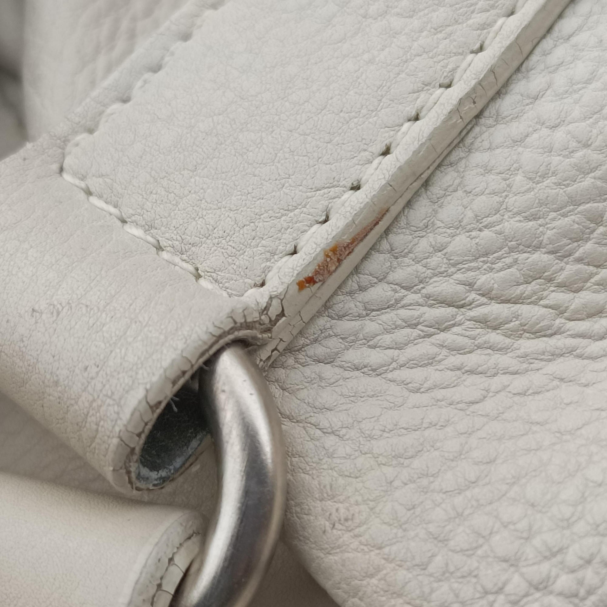 Pre-owned Christian Dior Detective White leather  handbag | stylenewstar