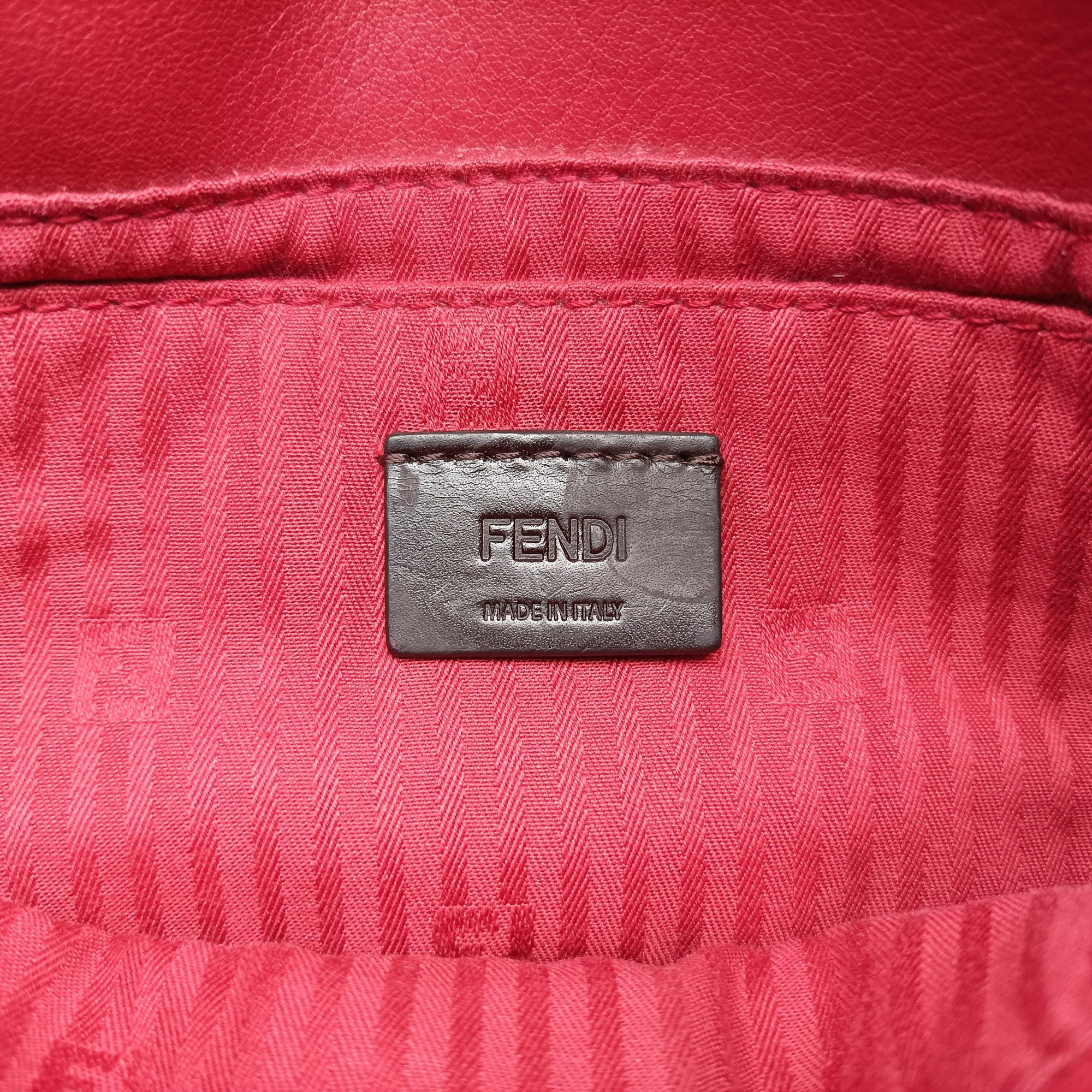 Pre-owned Fendi Fendista Pochette Red Leather 8M0276 shoulderbag | stylenewstar