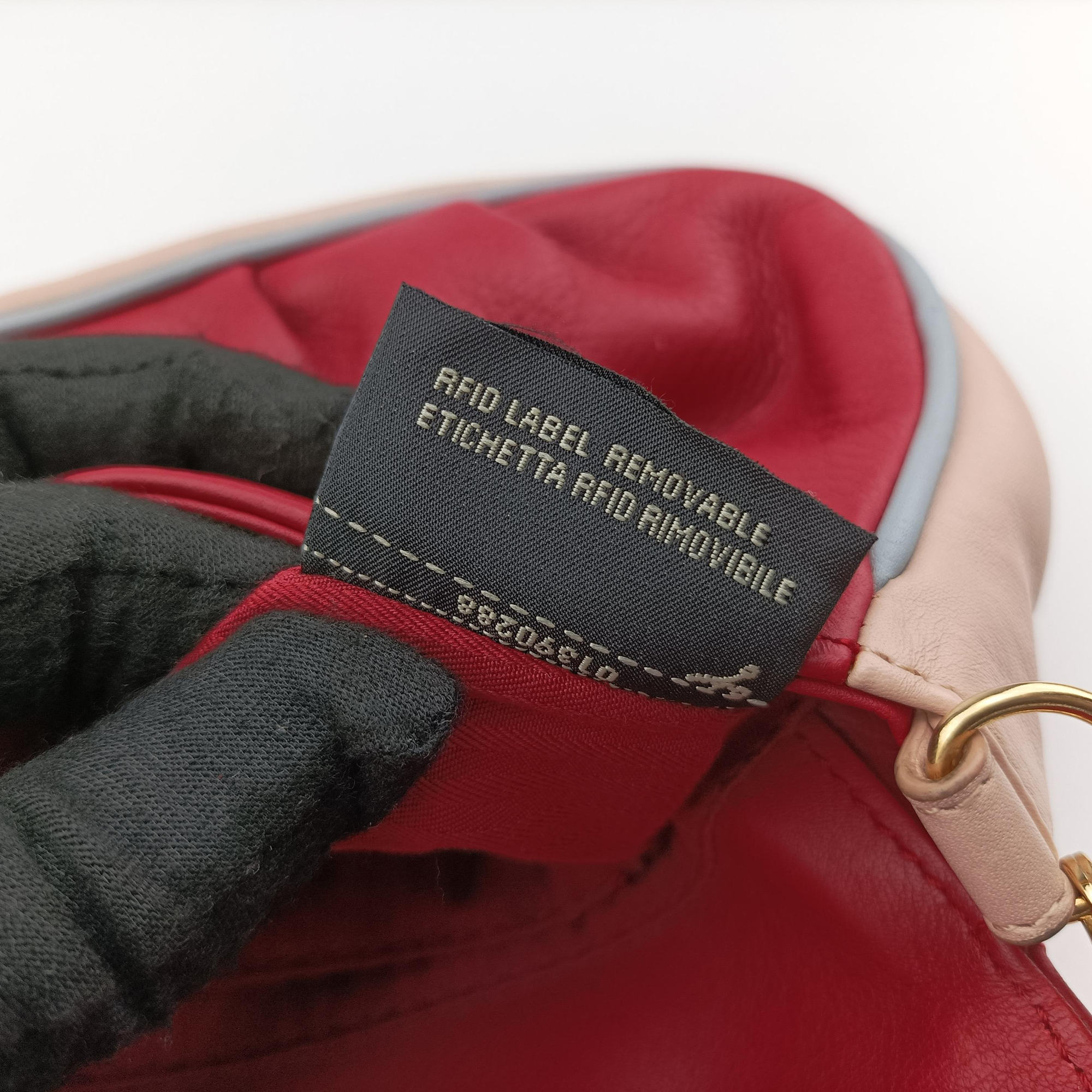 Pre-owned Fendi Fendista Pochette Red Leather 8M0276 shoulderbag | stylenewstar