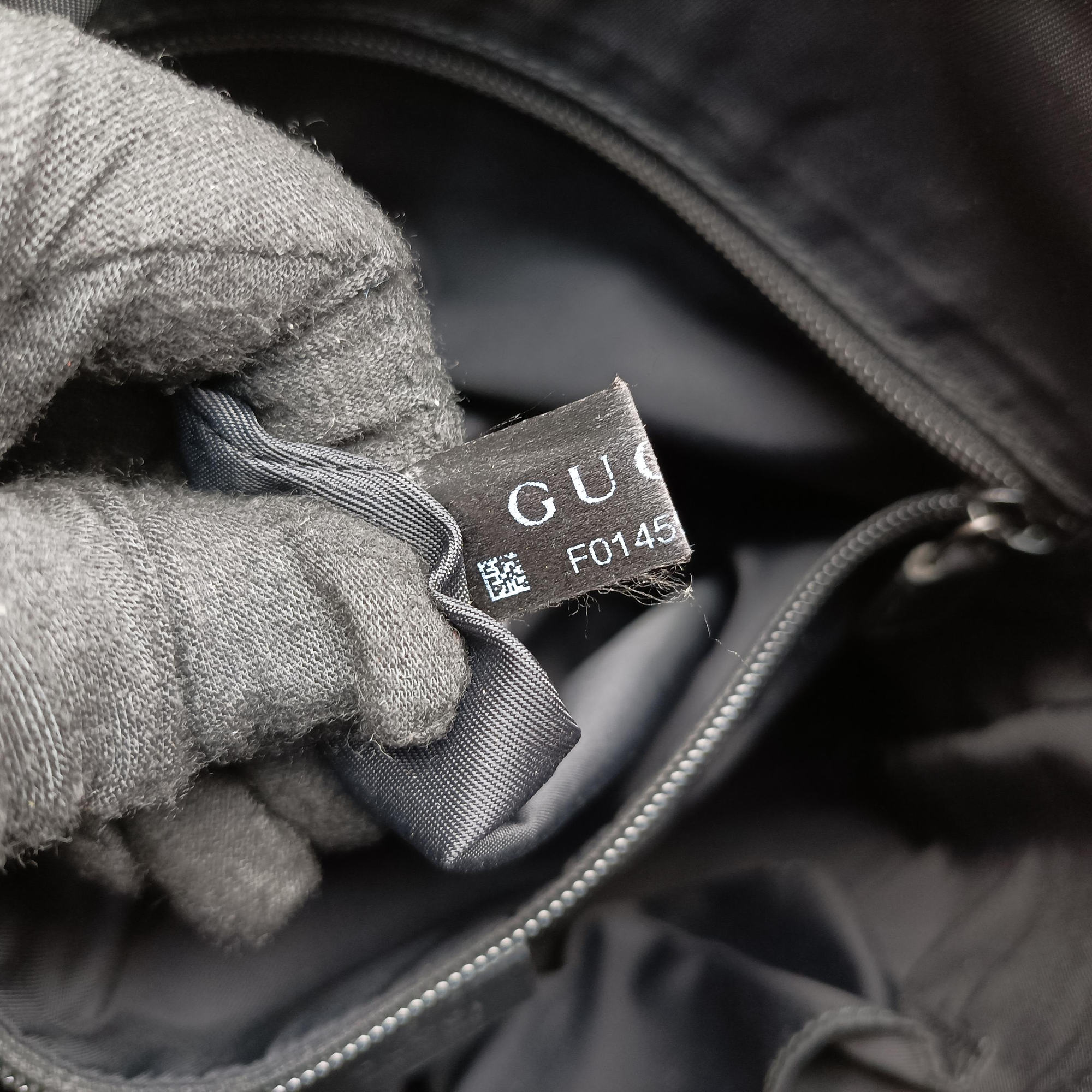 Pre-owned Gucci GG Supreme Black PVC coated canvas 322279 shoulderbag | stylenewstar