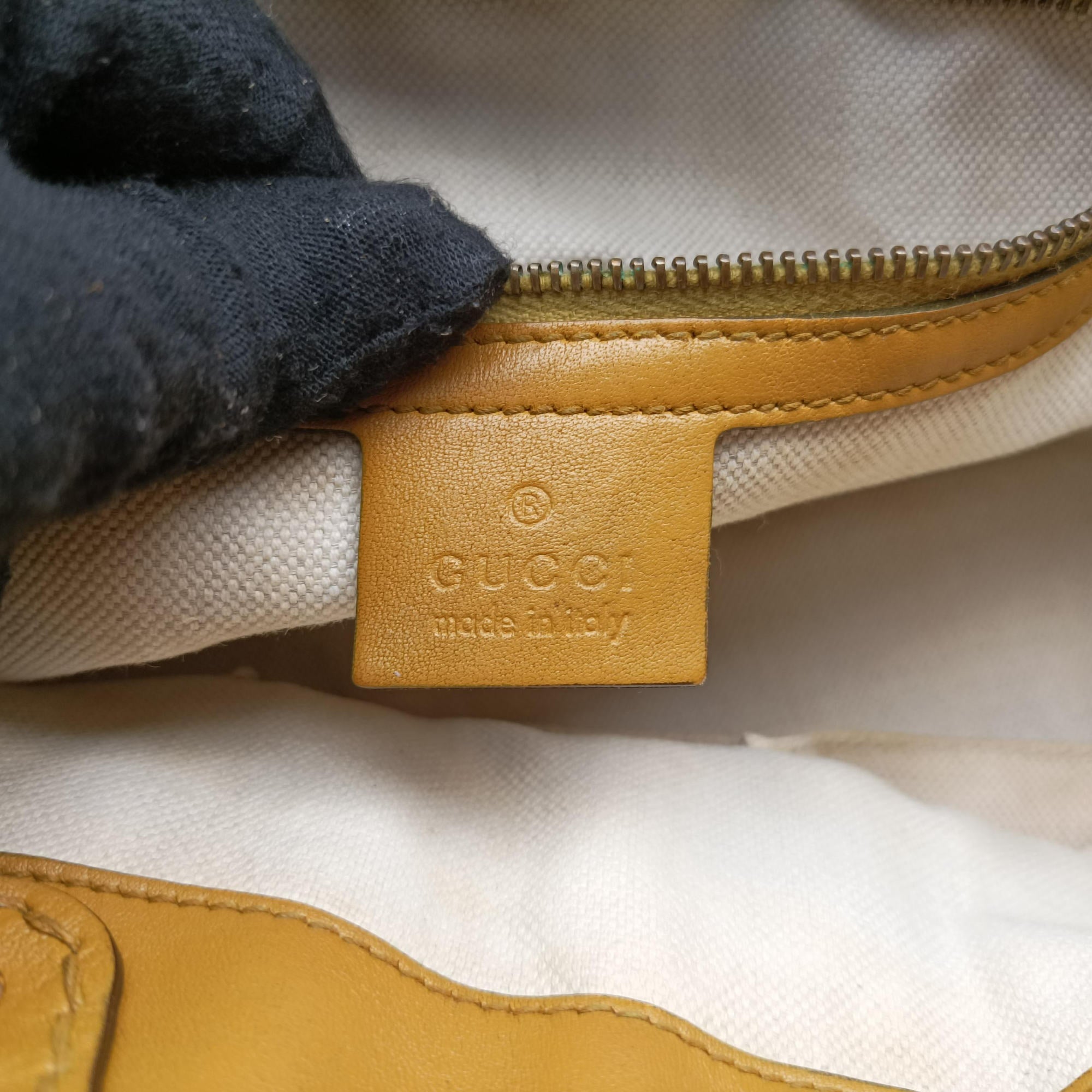 Secondhand Gucci GG Running Beige×Yellow canvas×leather 247183 handbag | stylenewstar