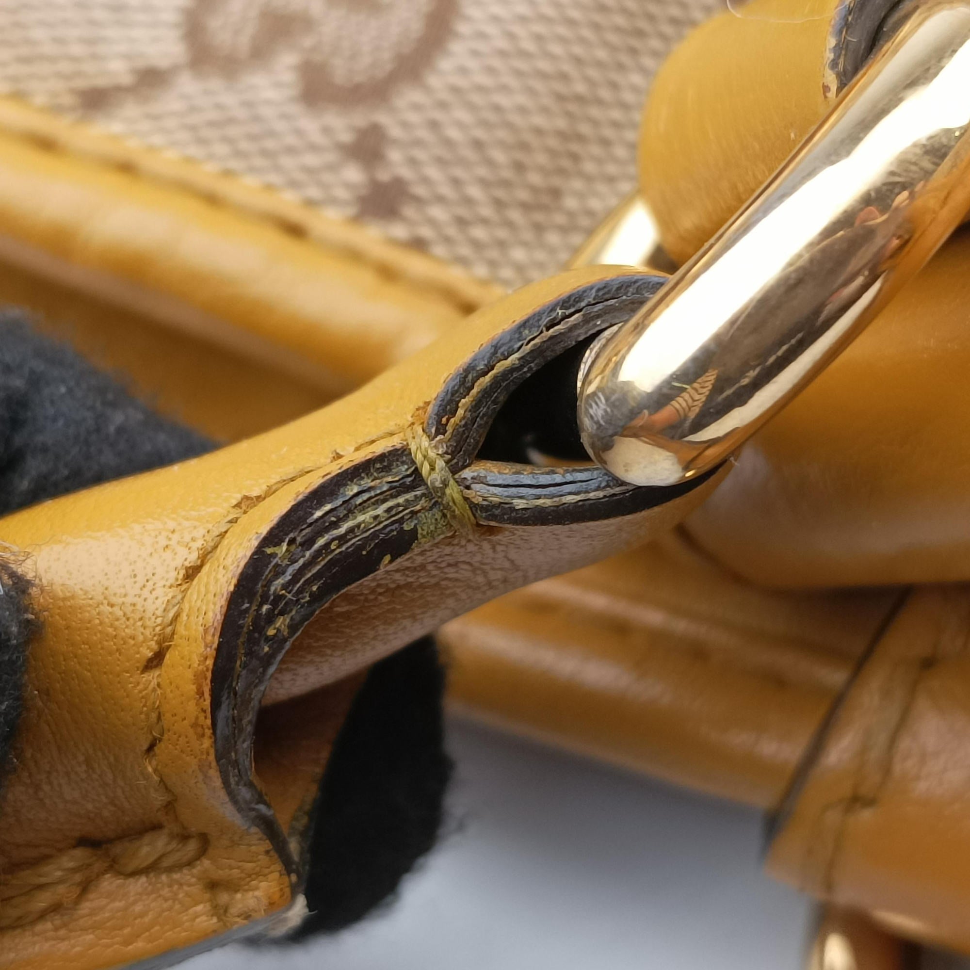 Secondhand Gucci GG Running Beige×Yellow canvas×leather 247183 handbag | stylenewstar