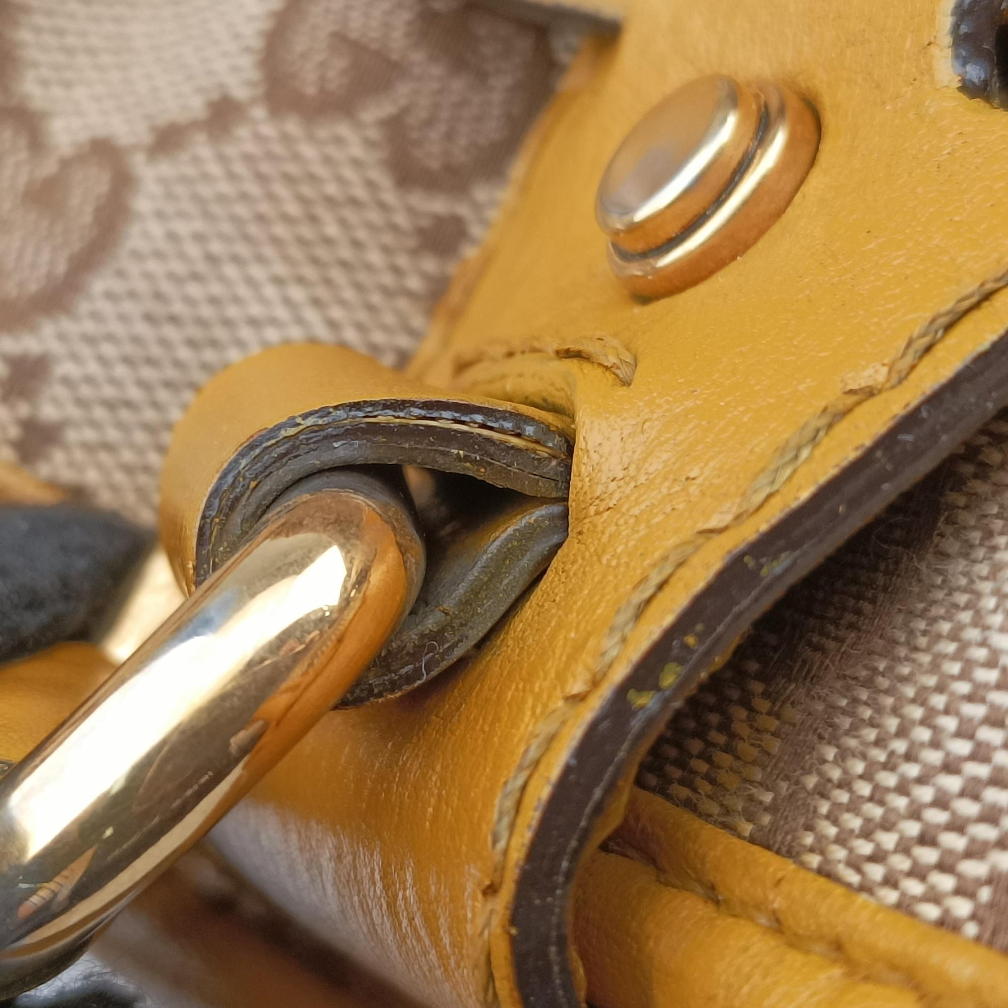 Secondhand Gucci GG Running Beige×Yellow canvas×leather 247183 handbag | stylenewstar