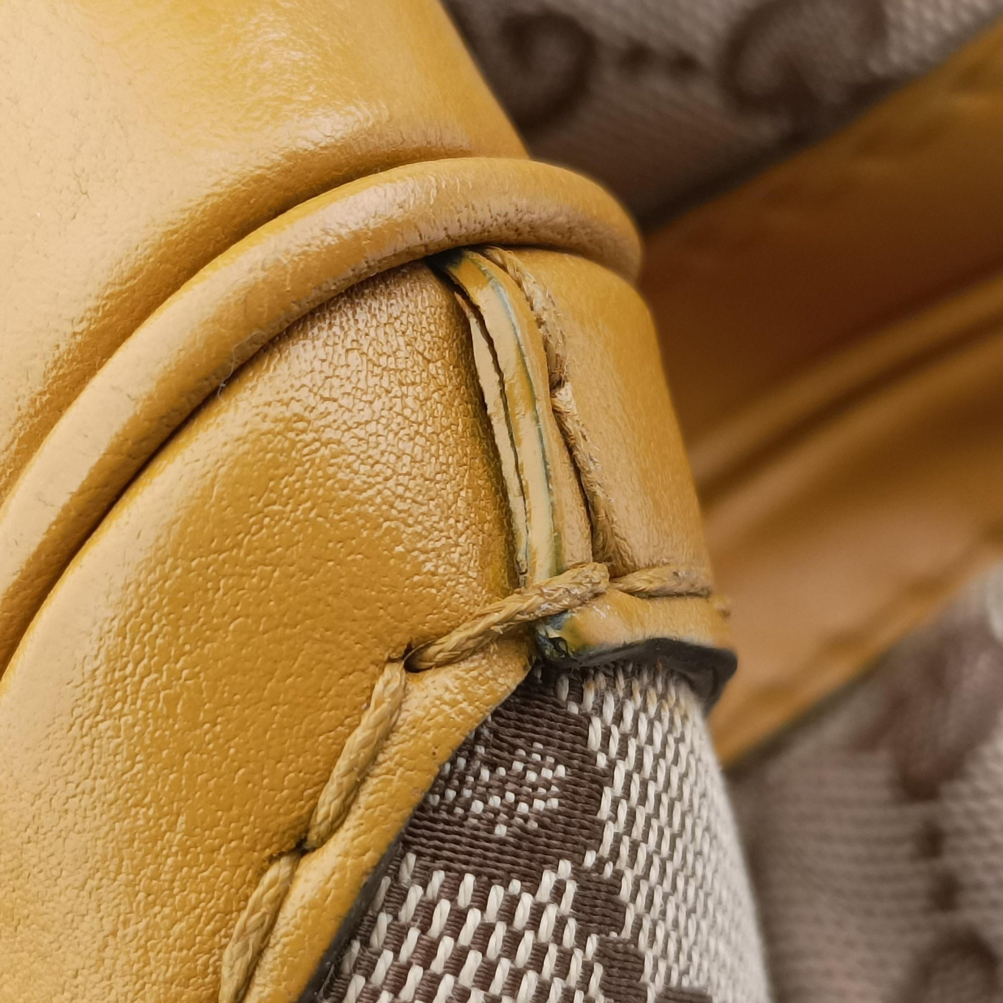 Secondhand Gucci GG Running Beige×Yellow canvas×leather 247183 handbag | stylenewstar