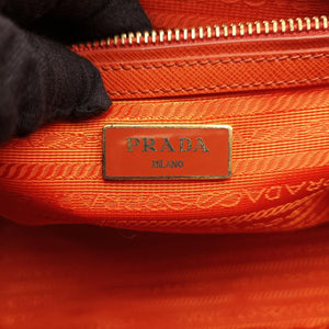 Vintage Prada Galleria Orange SAFFIANO Leather BN1844 shoulderbag | stylenewstar