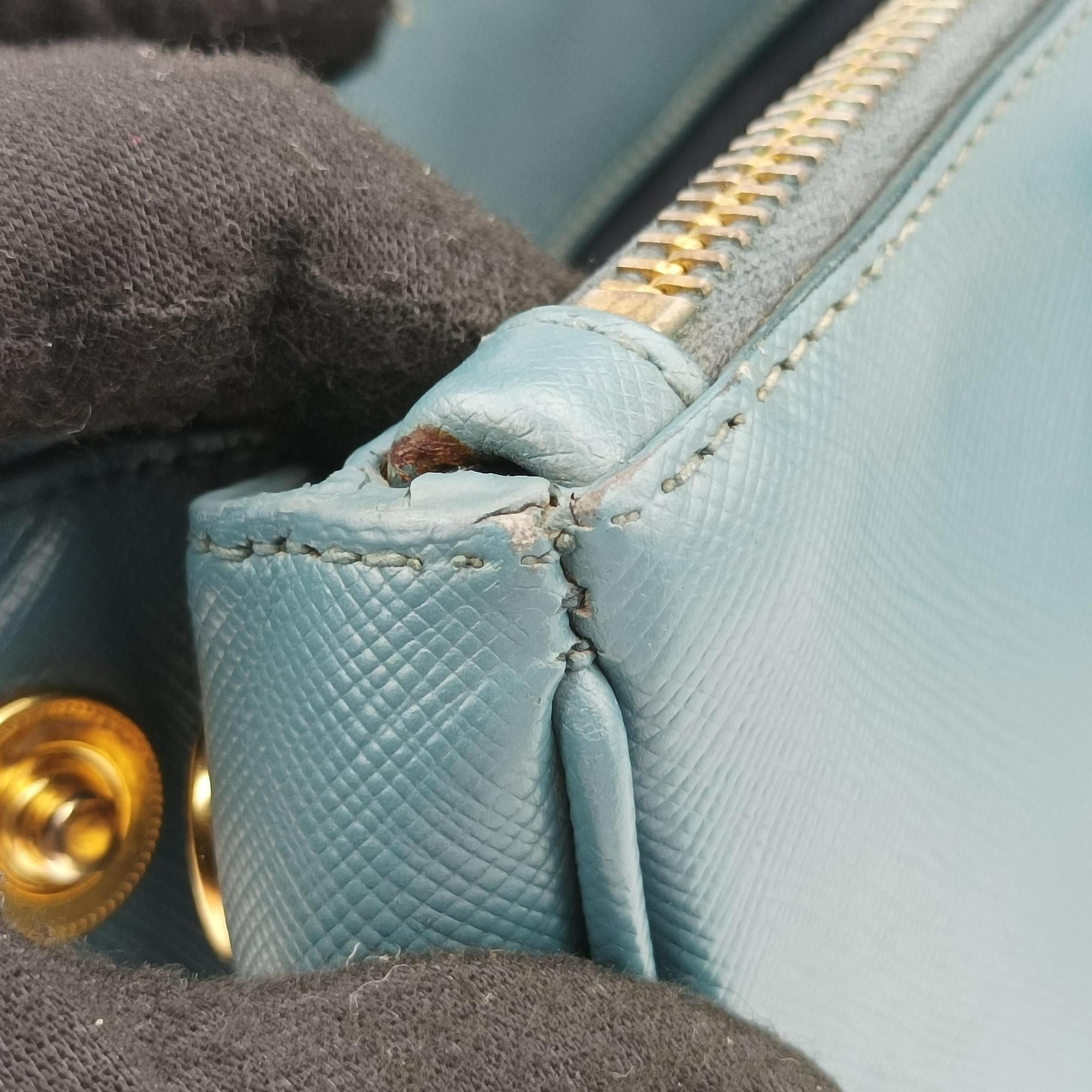 Pre-owned Prada Galleria Blue SAFFIANO Leather BN1786 handbag | stylenewstar