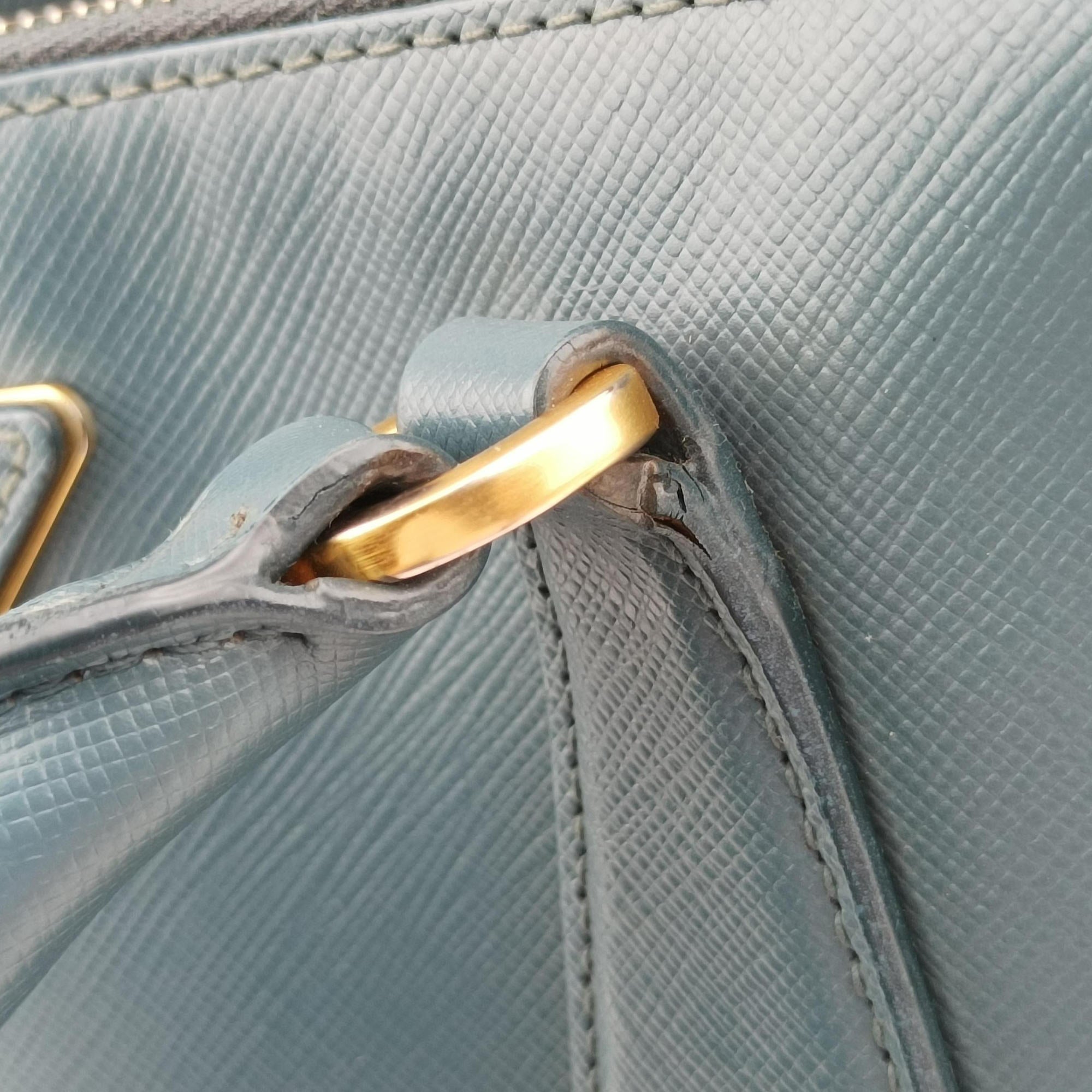 Pre-owned Prada Galleria Blue SAFFIANO Leather BN1786 handbag | stylenewstar