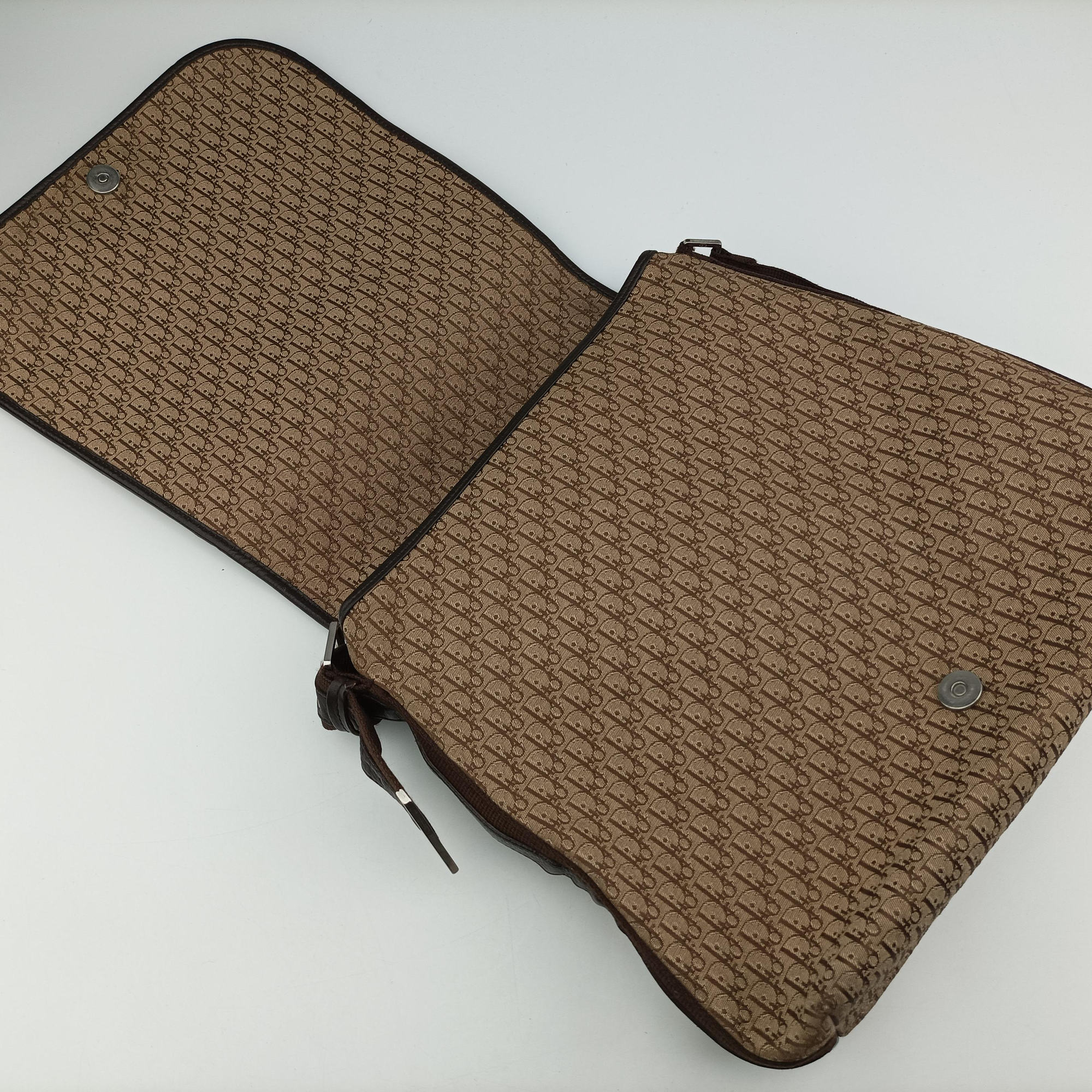 Pre-owned Christian Dior Street Chic Messenger Brown ×Beige Jacquard Canvas×Leather  shoulderbag | stylenewstar