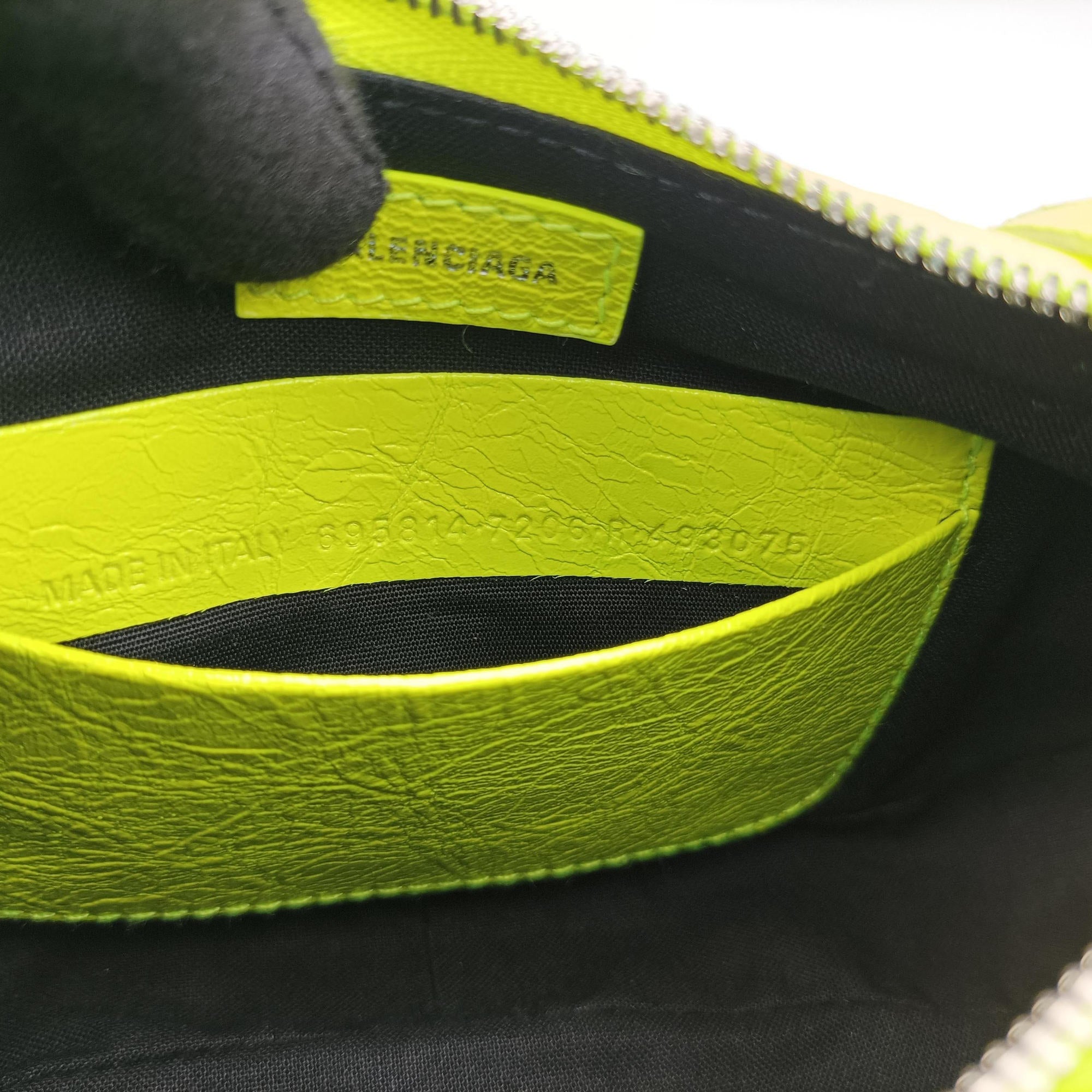 Vintage Balenciaga Le Cagole Yellow lambskin  shoulderbag | stylenewstar