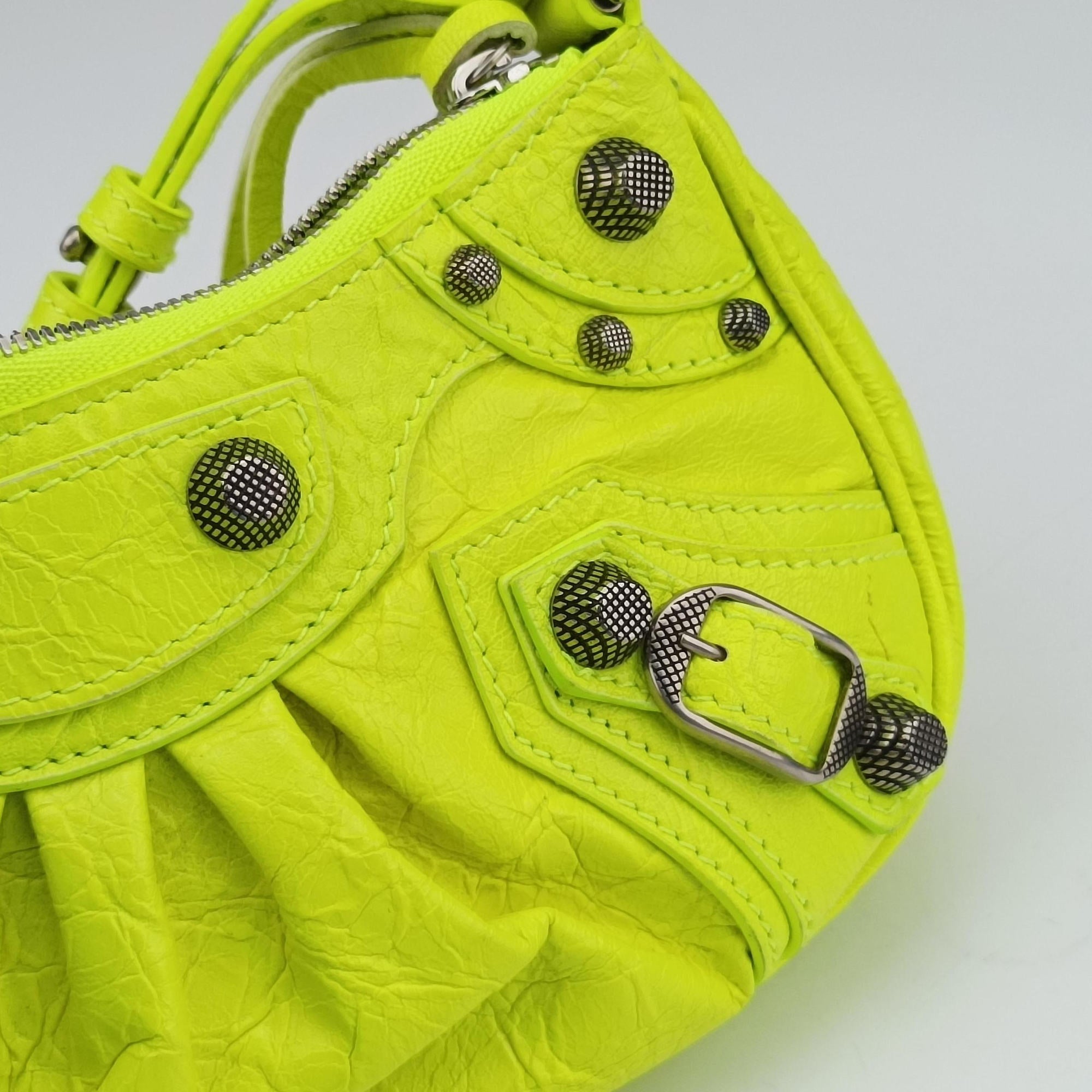 Vintage Balenciaga Le Cagole Yellow lambskin  shoulderbag | stylenewstar