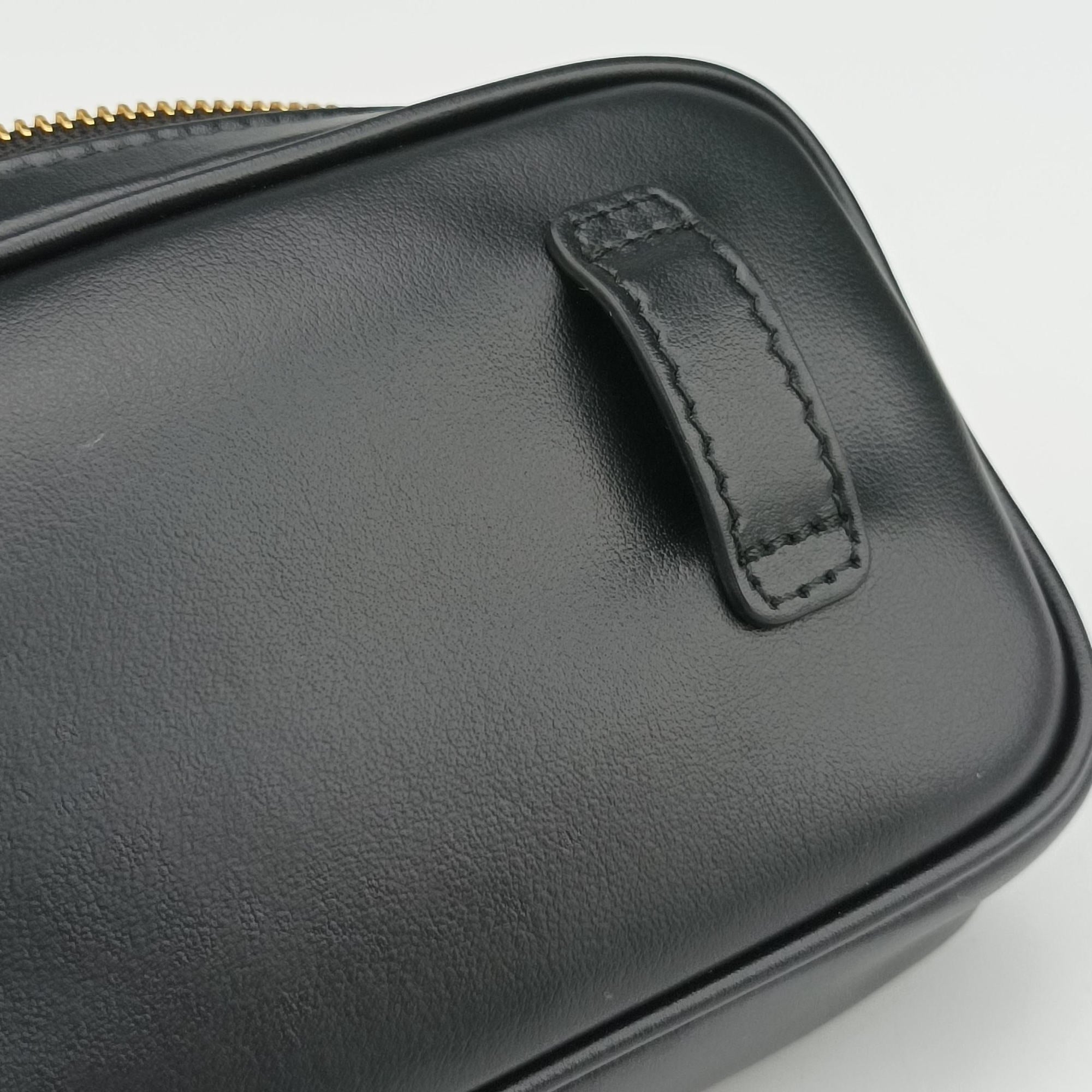 Vintage Miu Miu Logo belt Black leather  bum bag/waist bag | stylenewstar