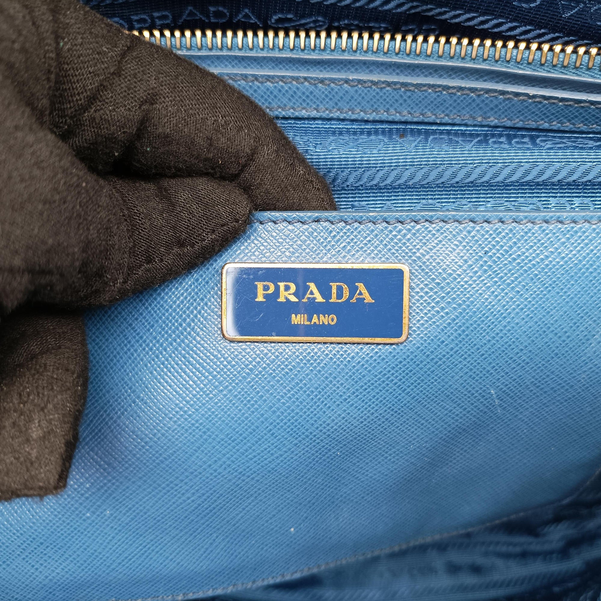 Pre-owned Prada Galleria Blue SAFFIANO Leather BN1786 handbag | stylenewstar