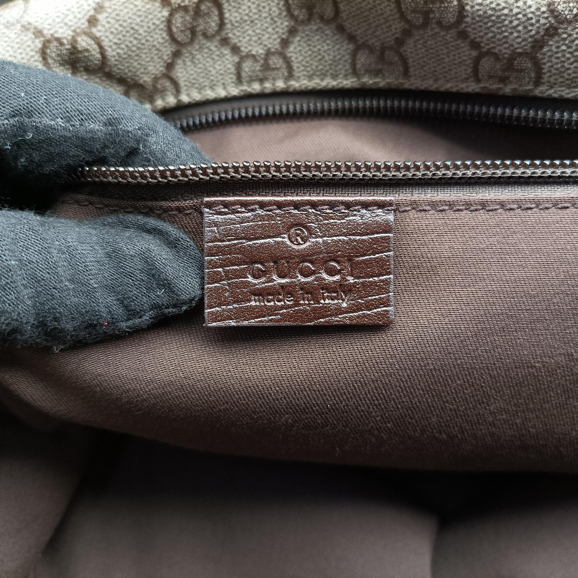 Pre-owned Gucci GG Supreme DiaperBag Brown PVC coated canvas 189748 shoulderbag | stylenewstar