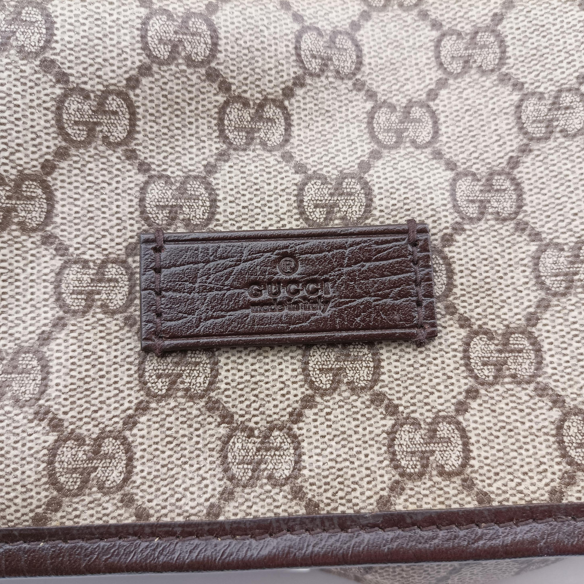 Pre-owned Gucci GG Supreme DiaperBag Brown PVC coated canvas 189748 shoulderbag | stylenewstar
