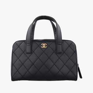 Pre-owned Chanel Wild Stitch Black Leather A14693 handbag | stylenewstar