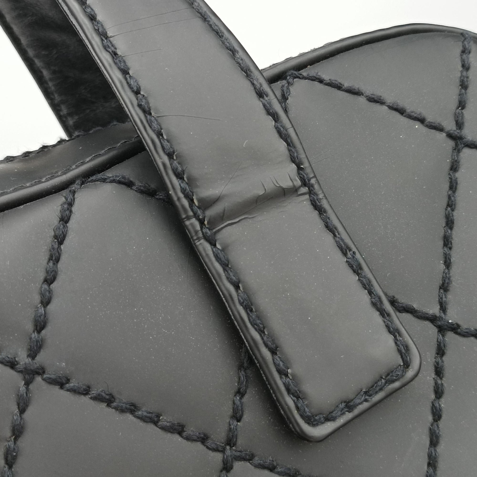 Pre-owned Chanel Wild Stitch Black Leather A14693 handbag | stylenewstar