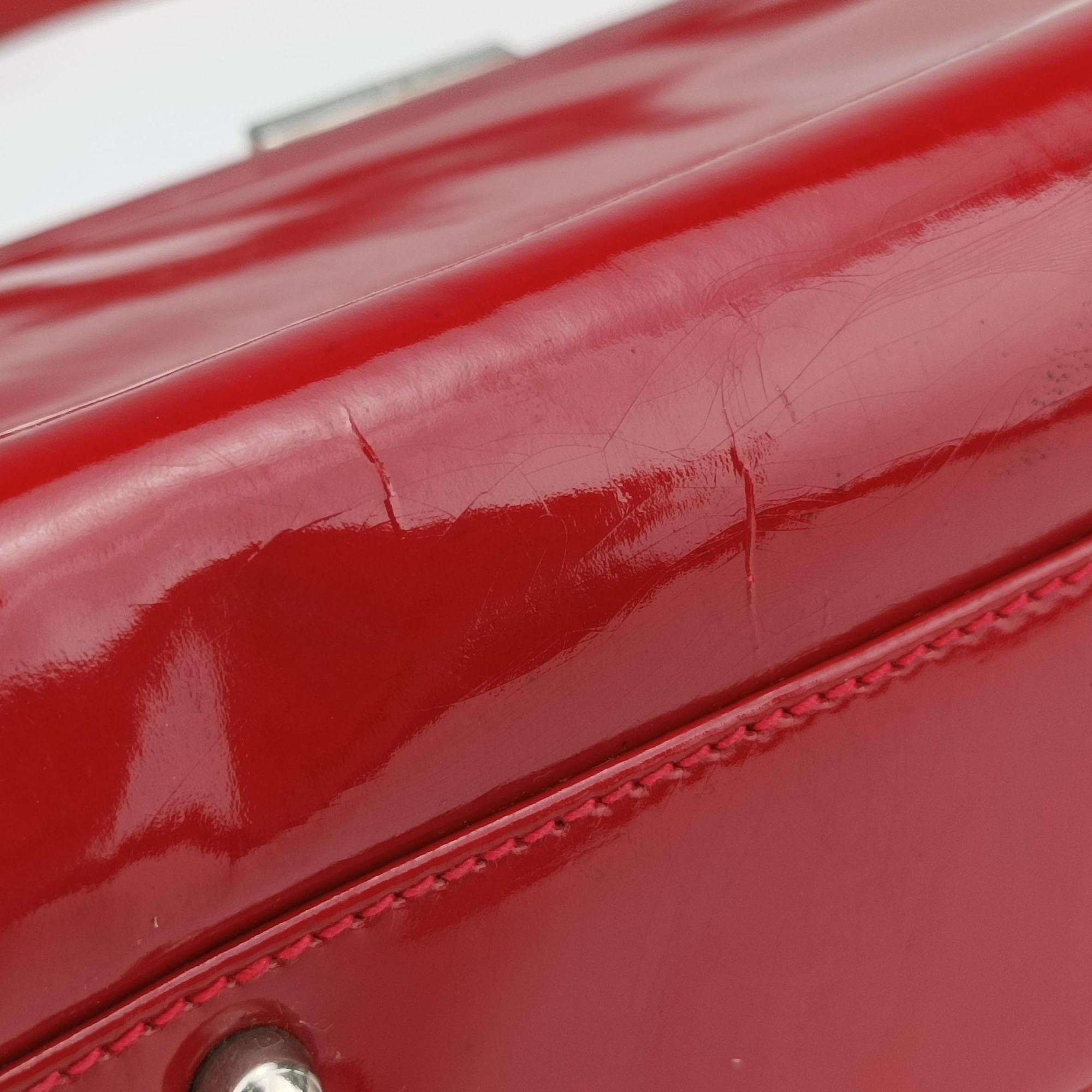 Pre-owned Gucci Vintage Red Patent Leather 000 78 handbag | stylenewstar