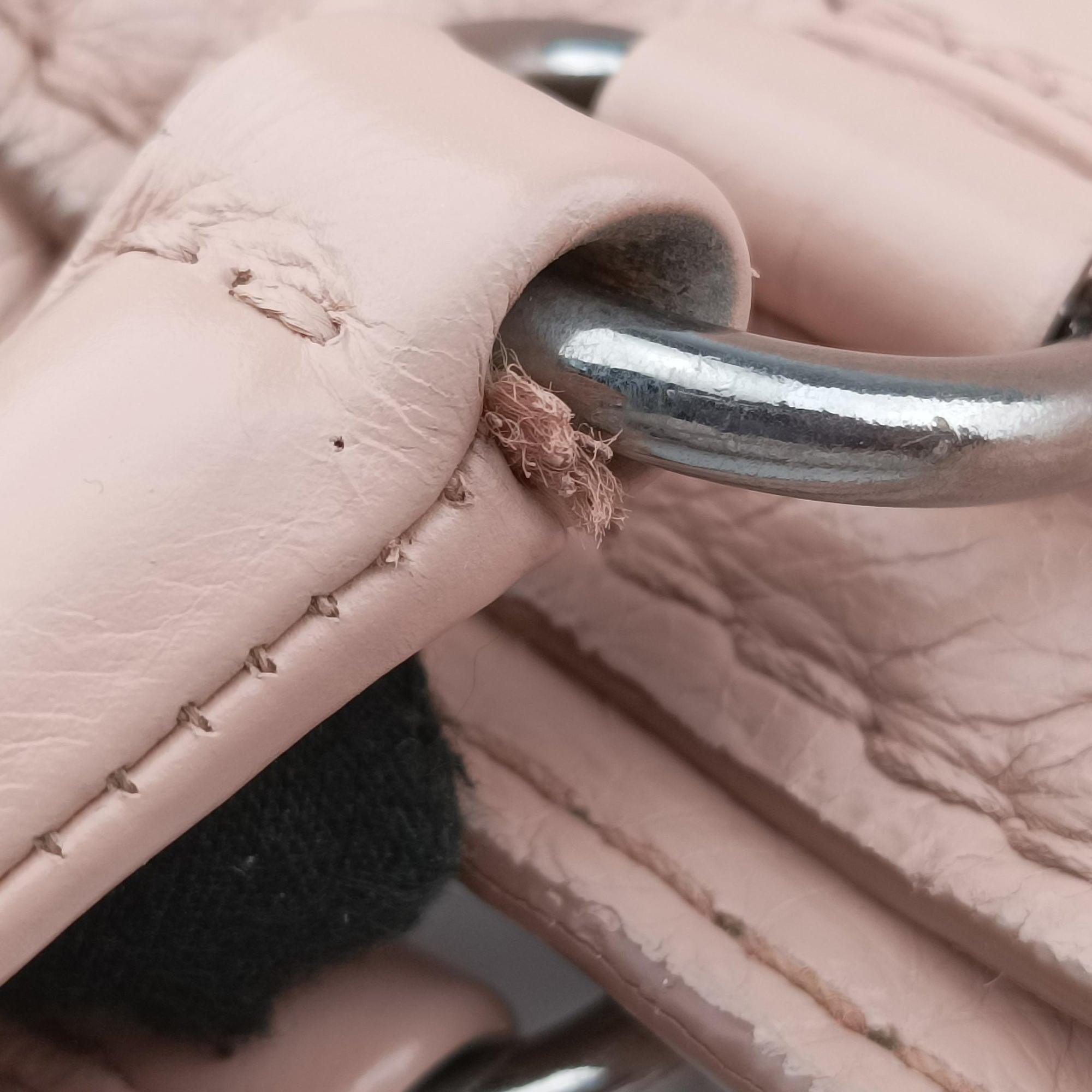 Secondhand Prada Triangle Logo tote Pink Leather  shoulderbag | stylenewstar