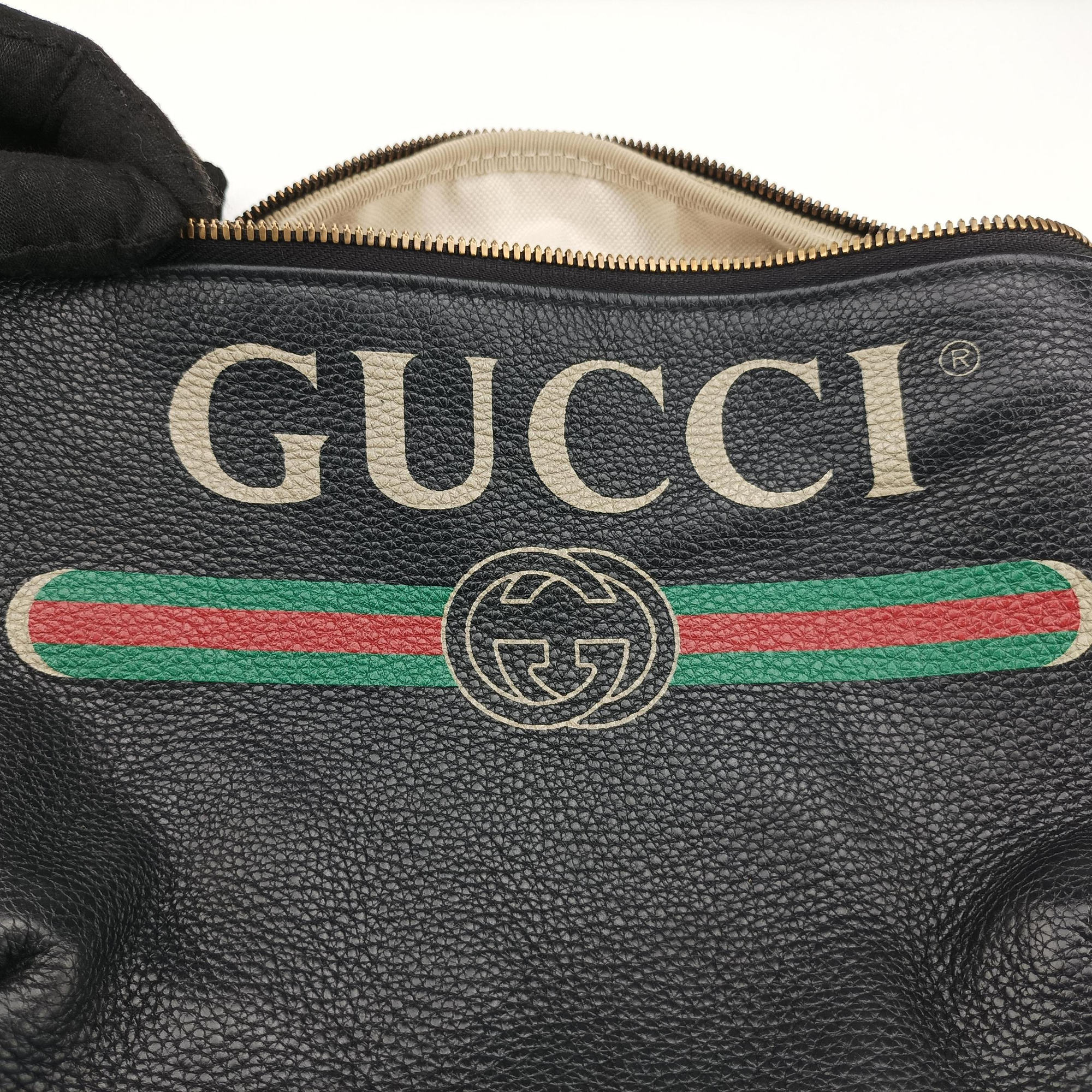 Vintage Gucci Print Black Leather 530412 bum bag/waist bag | stylenewstar