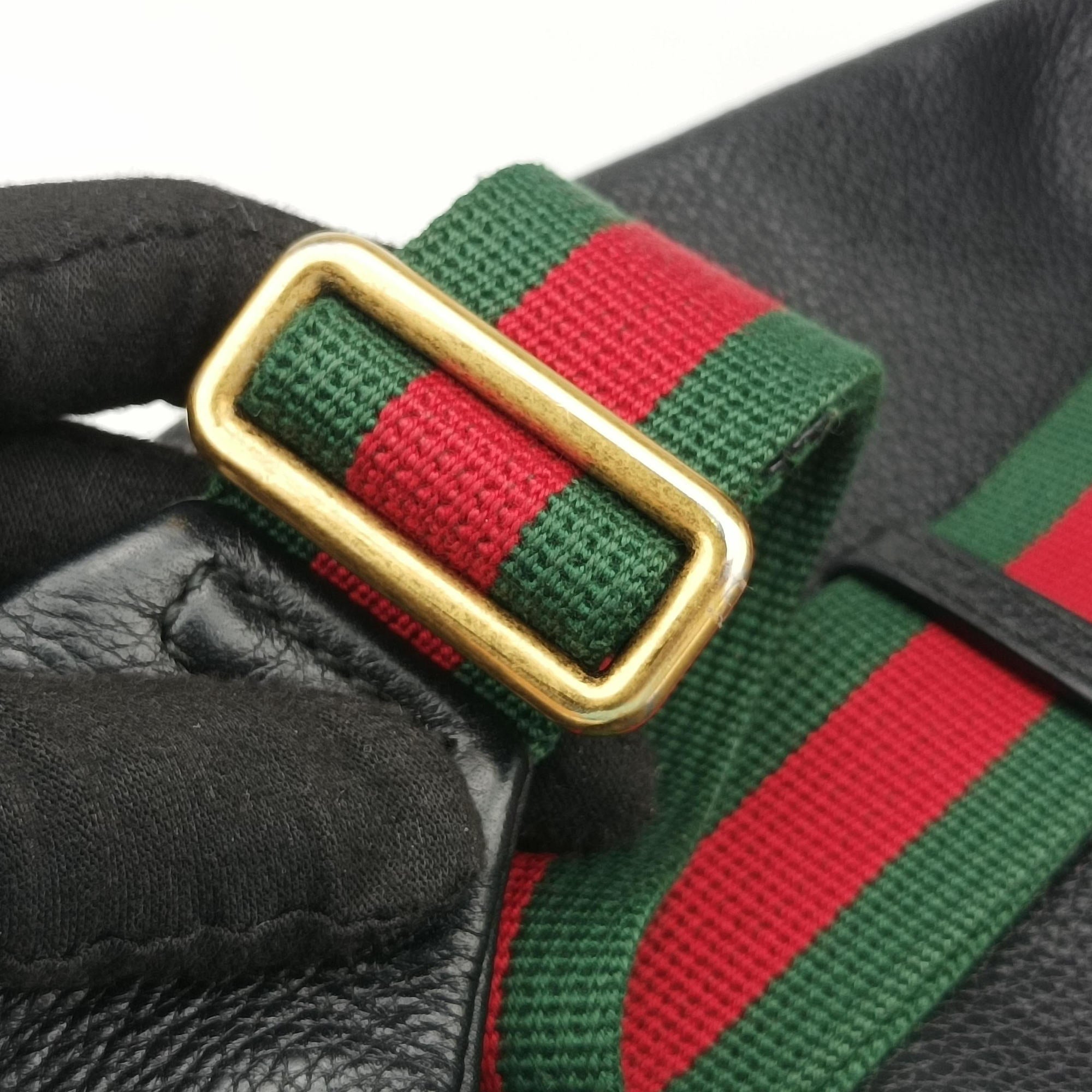 Vintage Gucci Print Black Leather 530412 bum bag/waist bag | stylenewstar