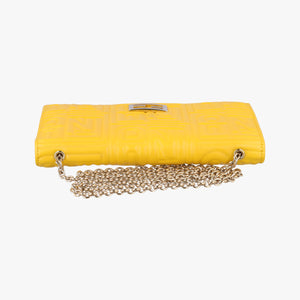Pre-owned Fendi Embossed Logo Yellow Leather 8M0219YM shoulderbag | stylenewstar