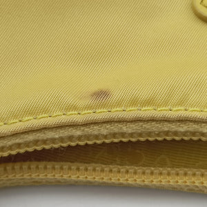 Secondhand Prada Re-Edition2000 Yellow nylon 1NE515 handbag | stylenewstar