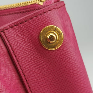 Vintage Prada Galleria Pink SAFFIANO Leather BN1786 shoulderbag | stylenewstar