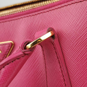 Vintage Prada Galleria Pink SAFFIANO Leather BN1786 shoulderbag | stylenewstar