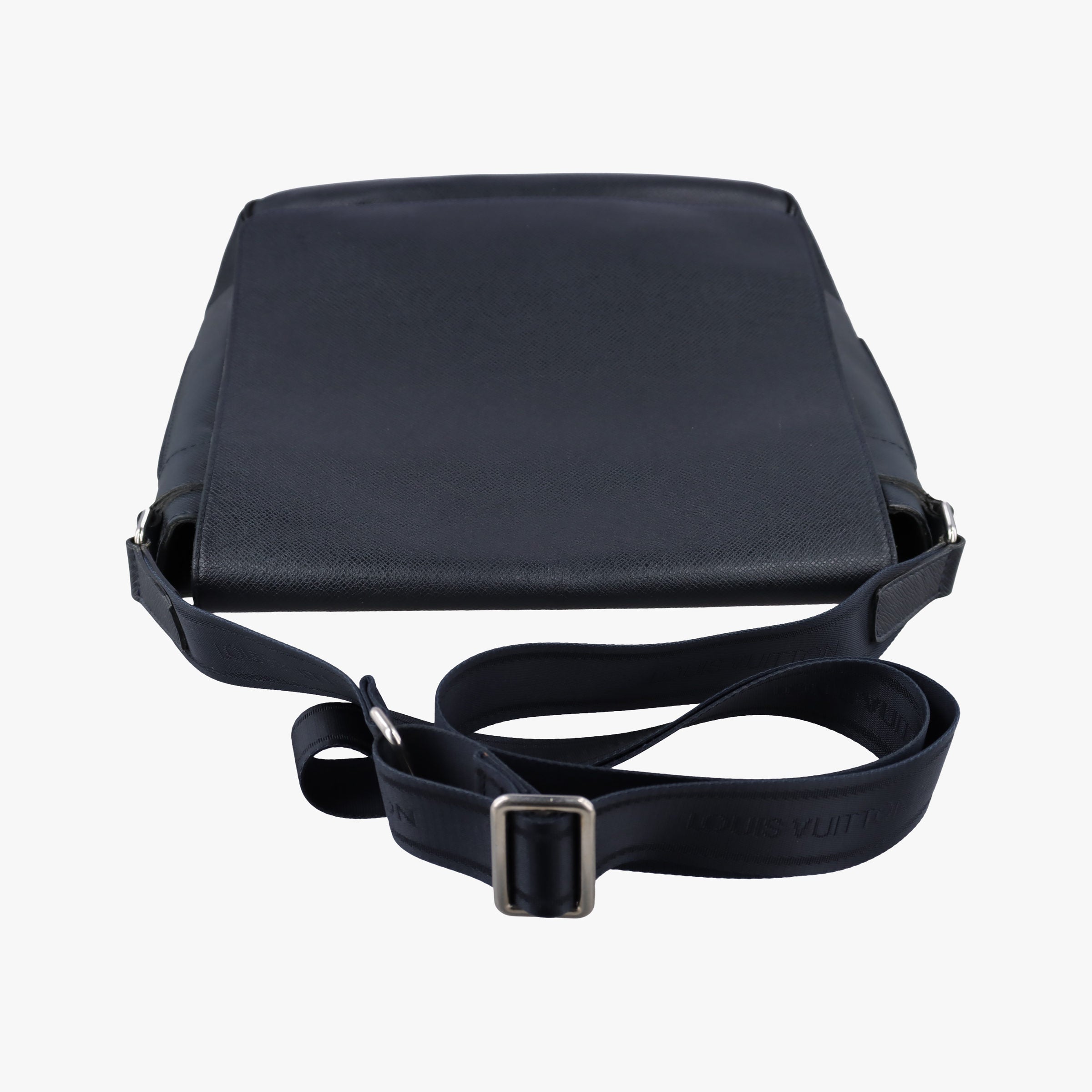 Vintage Louis Vuitton ANDREI ARDOISE Taiga M32482 shoulderbag | stylenewstar