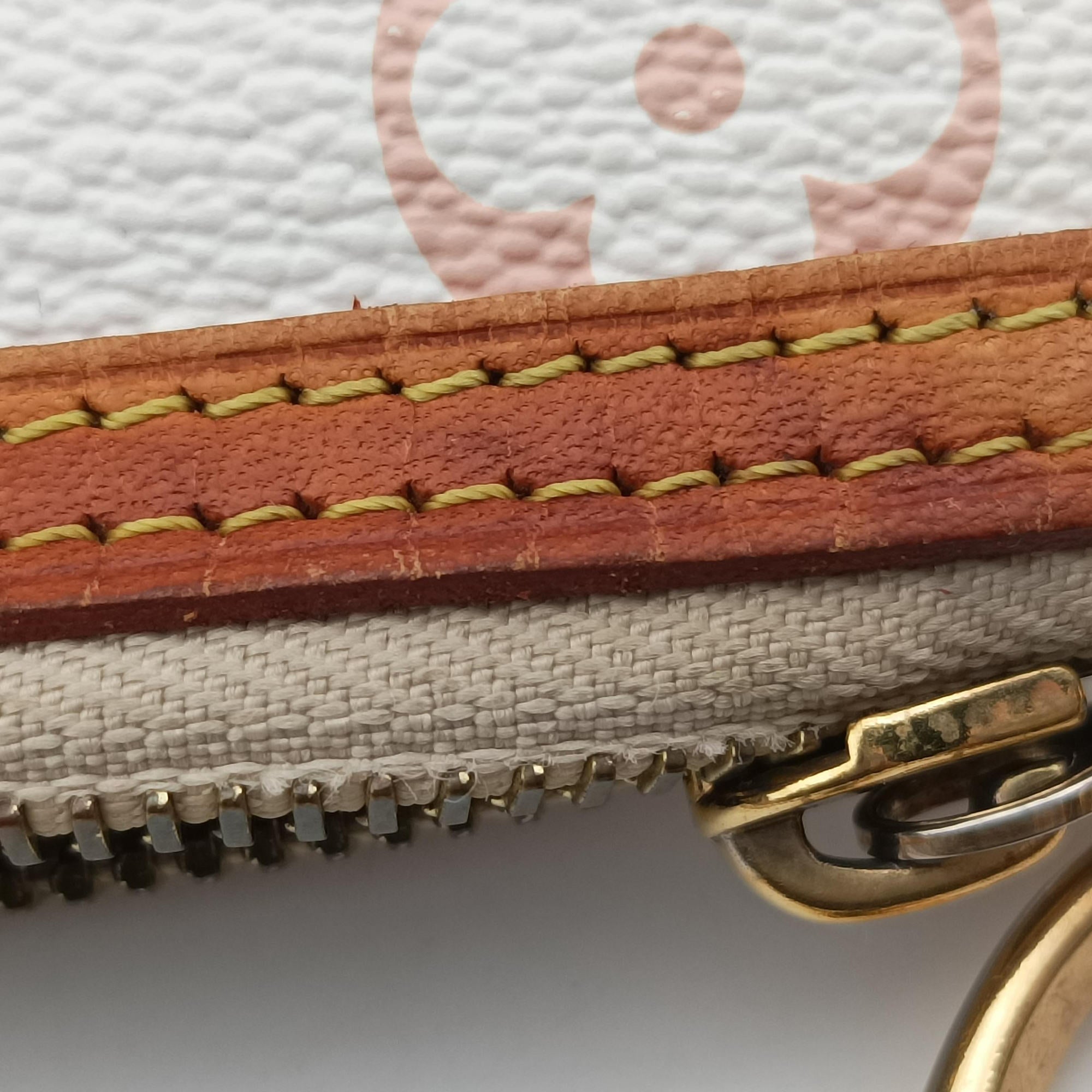 Pre-owned Louis Vuitton Pochette Mira MM Pouch white Monogram Multicolor M60096 handbag | stylenewstar
