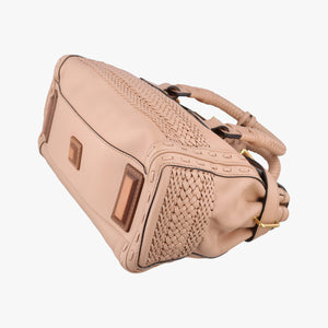Pre-owned Gucci Medium Handmade Top Beige leather 263945 handbag | stylenewstar