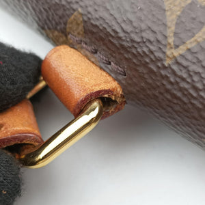 Vintage Louis Vuitton MARIGNAN brown×black Monogram Canvas×calf leather M44259 shoulderbag | stylenewstar