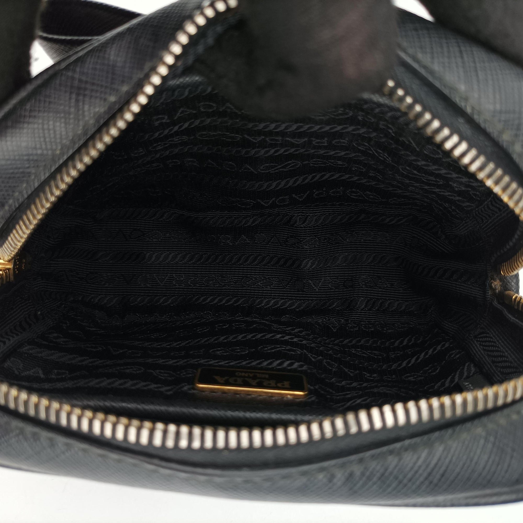 Pre-owned Prada Ribbon Mini Pochette Black SAFFIANO Leather 1NF674 shoulderbag | stylenewstar