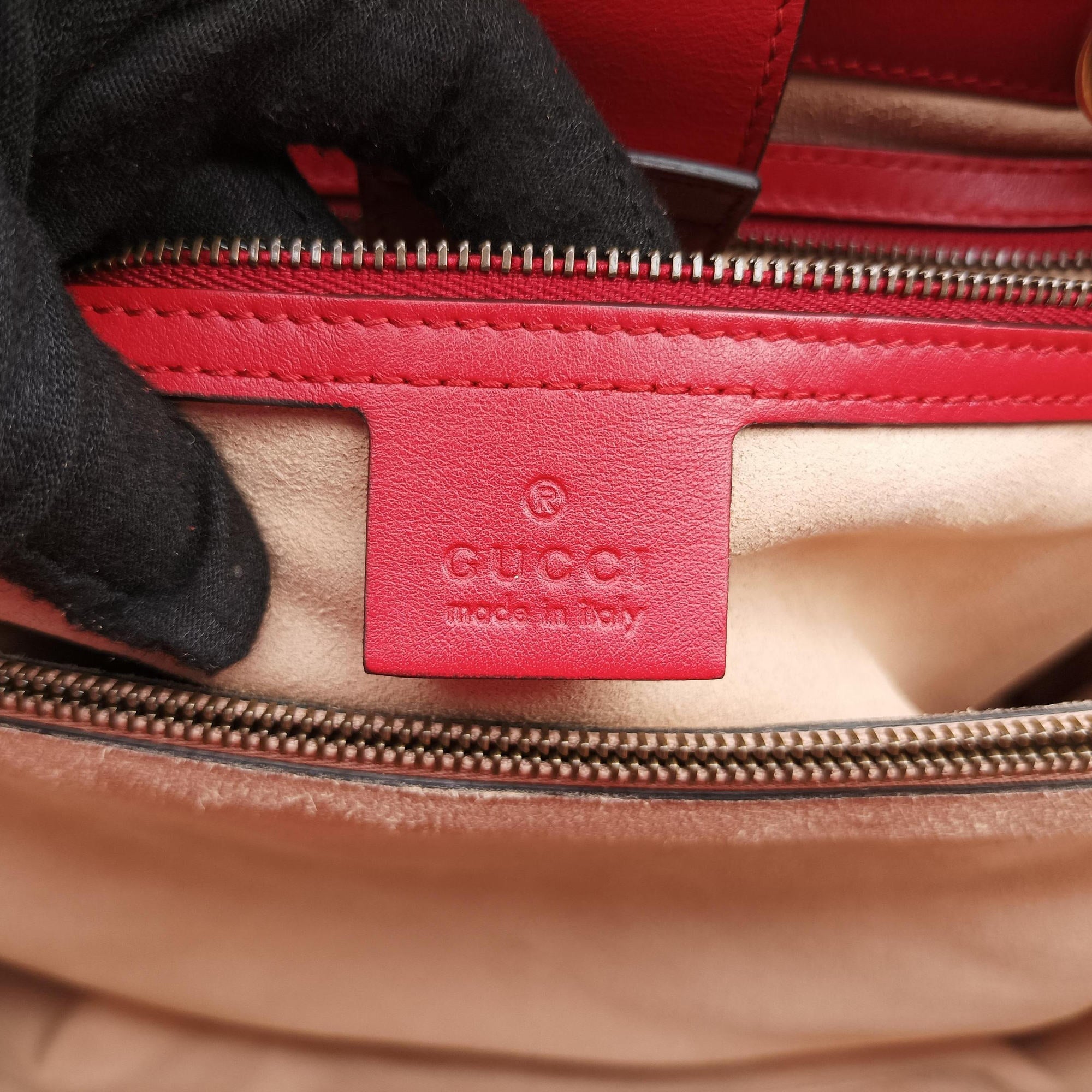 Secondhand Gucci GG Marmont Red Leather 443505 shoulderbag | stylenewstar
