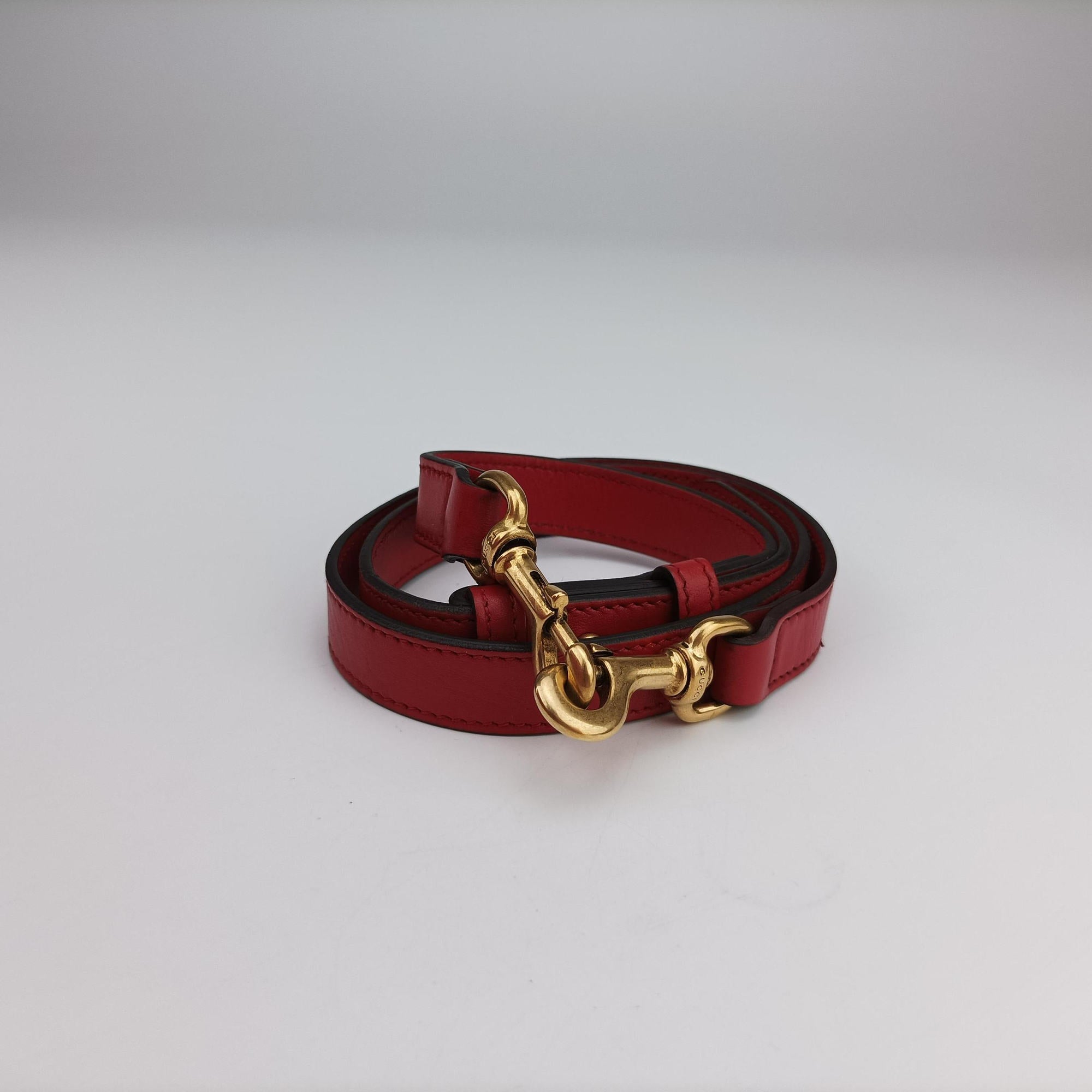 Secondhand Gucci GG Marmont Red Leather 443505 shoulderbag | stylenewstar