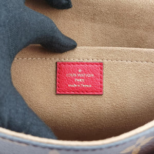 Pre-owned Louis Vuitton MARIGNAN Brown×COQUELICOT Monogram Canvas×calf leather M44544 shoulderbag | stylenewstar