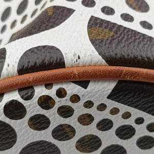 Secondhand Louis Vuitton Papillon GM White × Brown Monogram Pumpkin Dots M40687 shoulderbag | stylenewstar