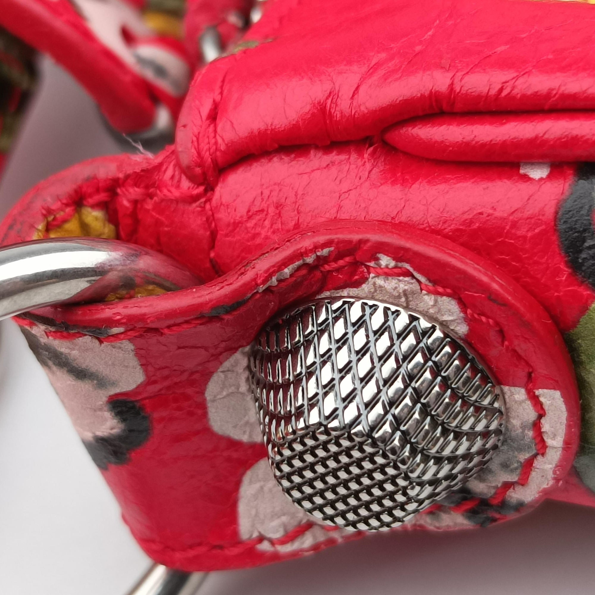 Pre-owned Balenciaga Le Cagole Red × Multicolor lambskin  shoulderbag | stylenewstar