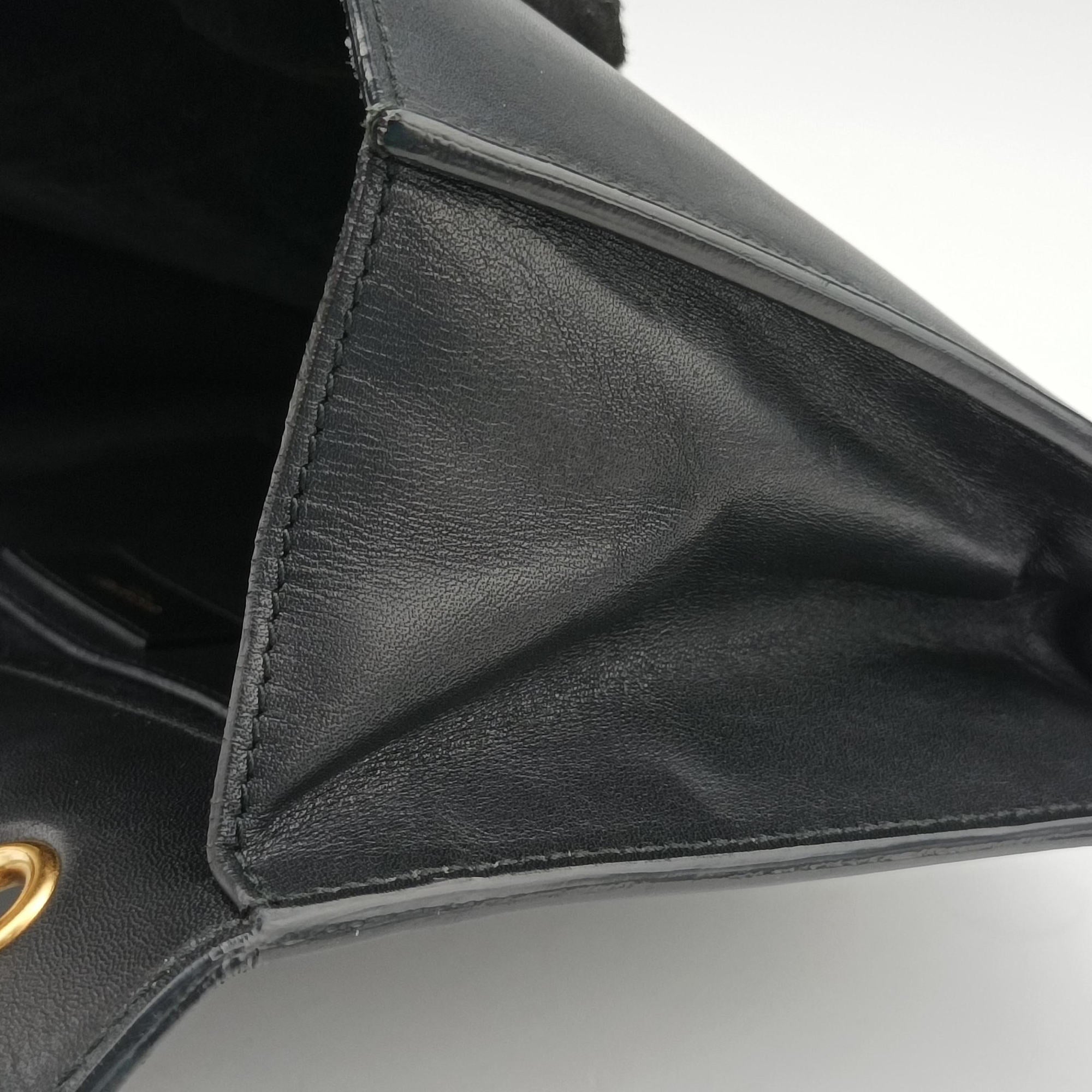 Pre-owned Yves Saint Laurent BETTY Black Leather 314515 shoulderbag | stylenewstar