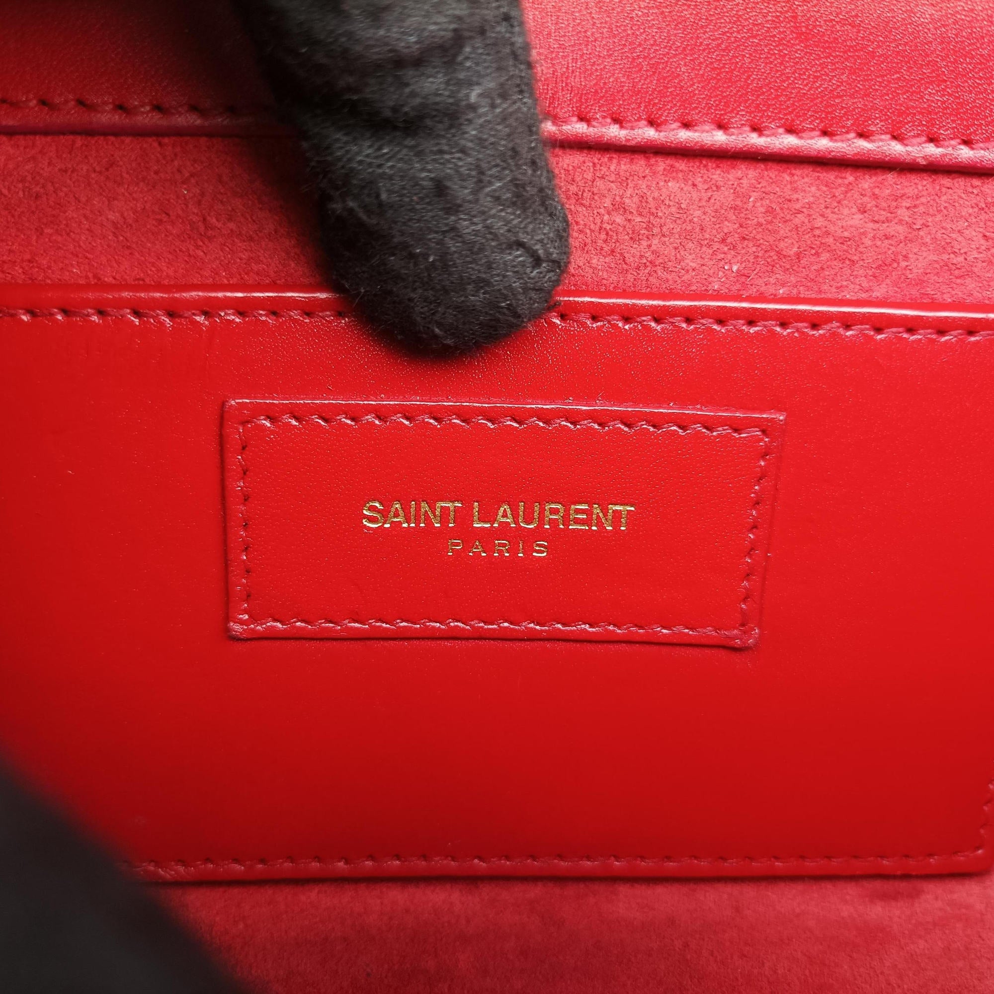 Pre-owned Yves Saint Laurent KATE Red Leather 326076 shoulderbag | stylenewstar