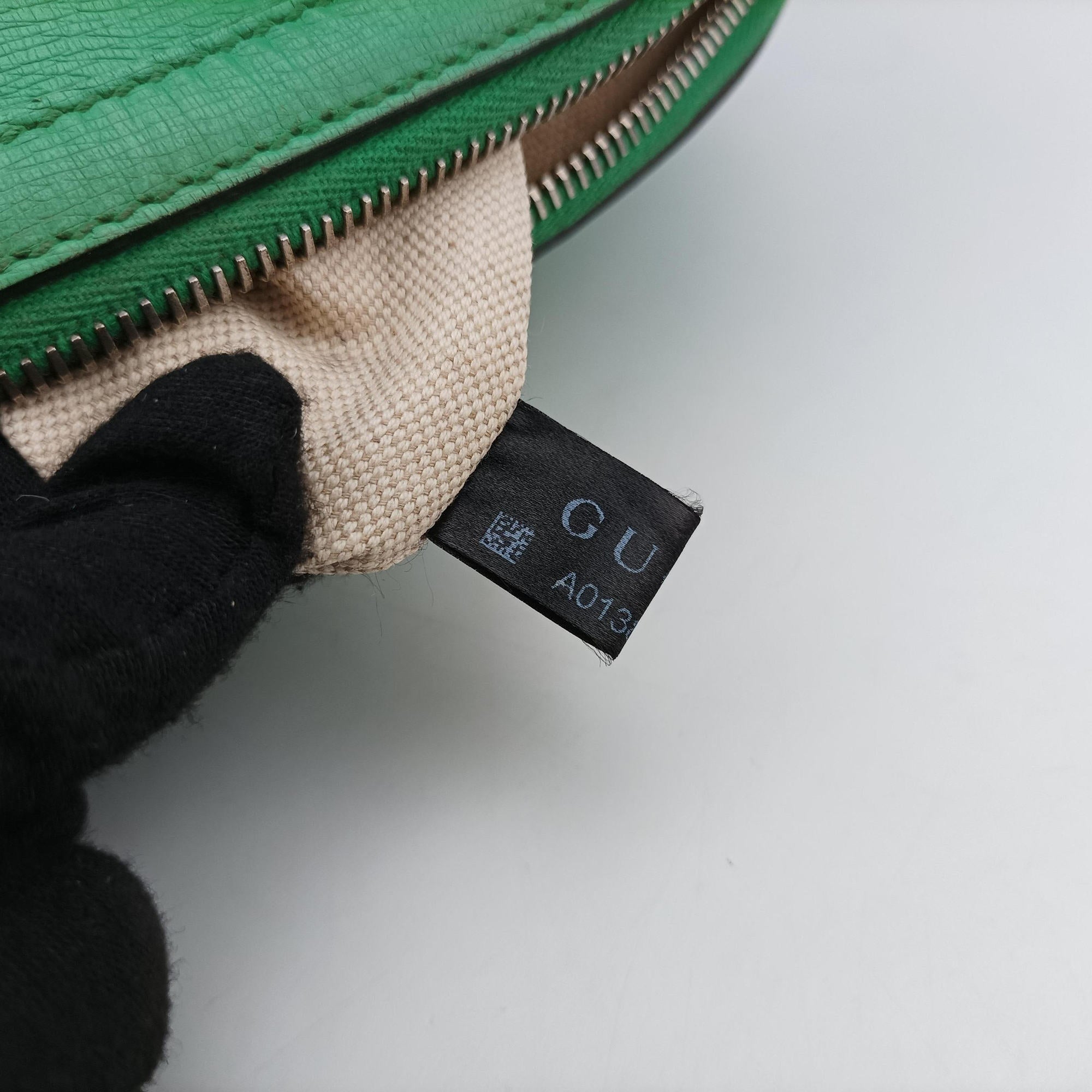 Vintage Gucci Microguccissima Green Leather 309617 shoulderbag | stylenewstar