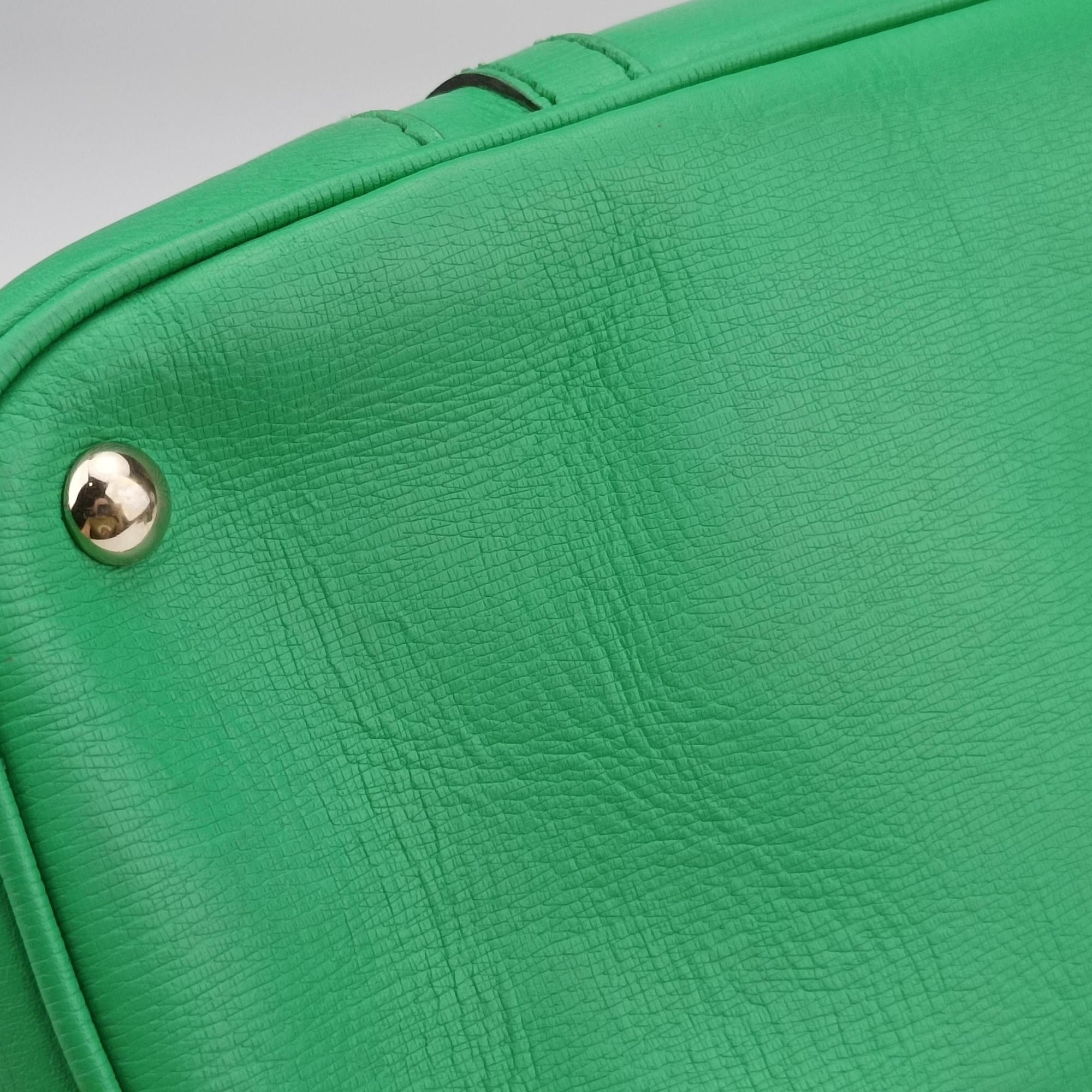 Vintage Gucci Microguccissima Green Leather 309617 shoulderbag | stylenewstar