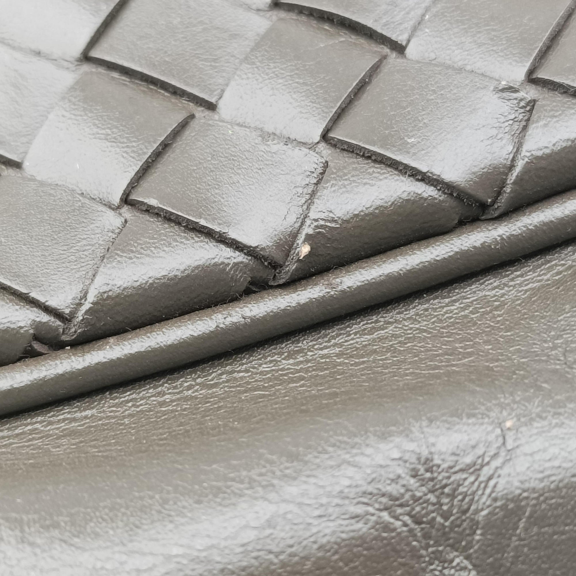 Pre-owned Bottega Veneta Intrecciato Grey lambskin  shoulderbag | stylenewstar