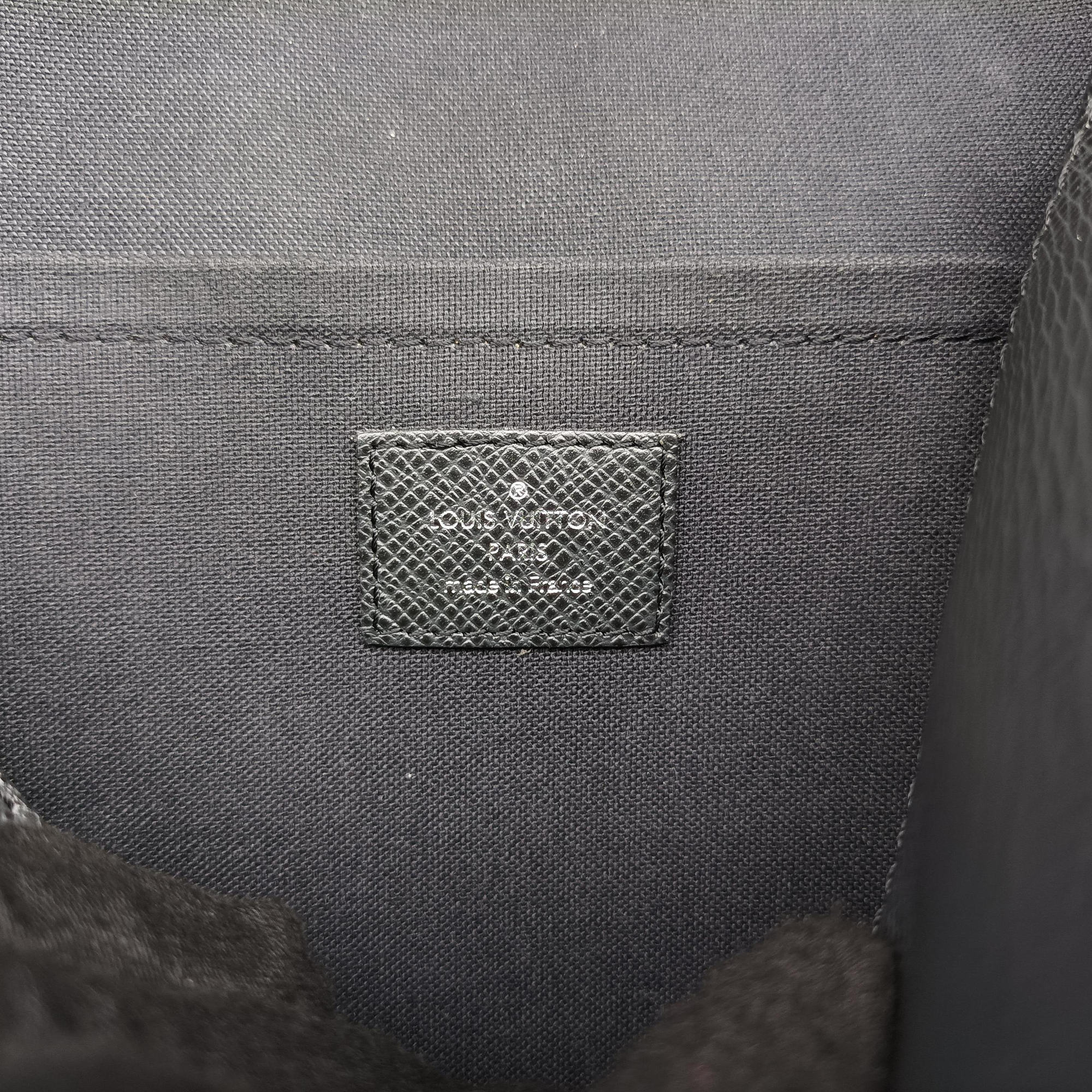 Vintage Louis Vuitton ANDREI ARDOISE Taiga M32482 shoulderbag | stylenewstar