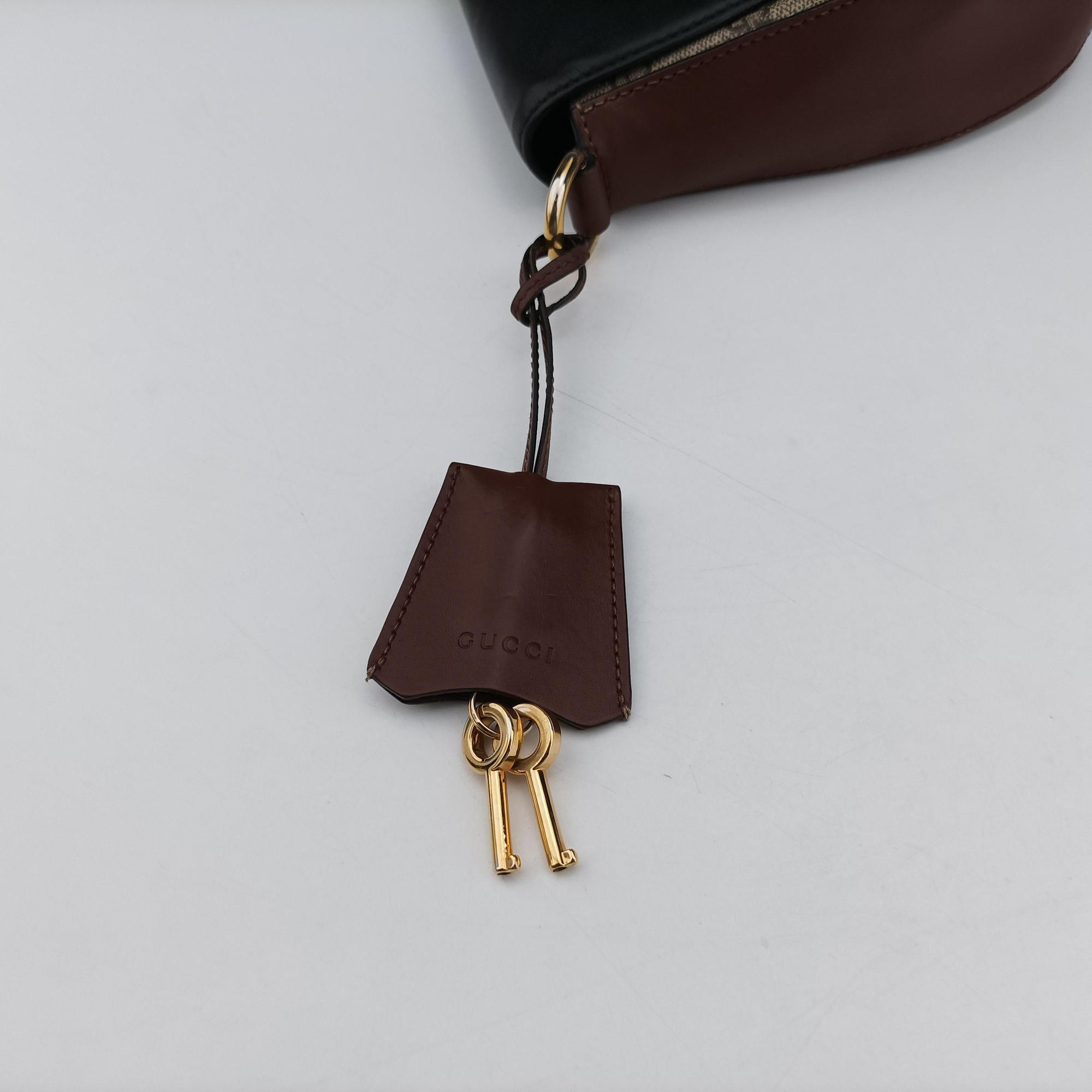 Vintage Gucci Padlock Guccissima Beige×Black PVC coated canvas×Leather 453189 shoulderbag | stylenewstar